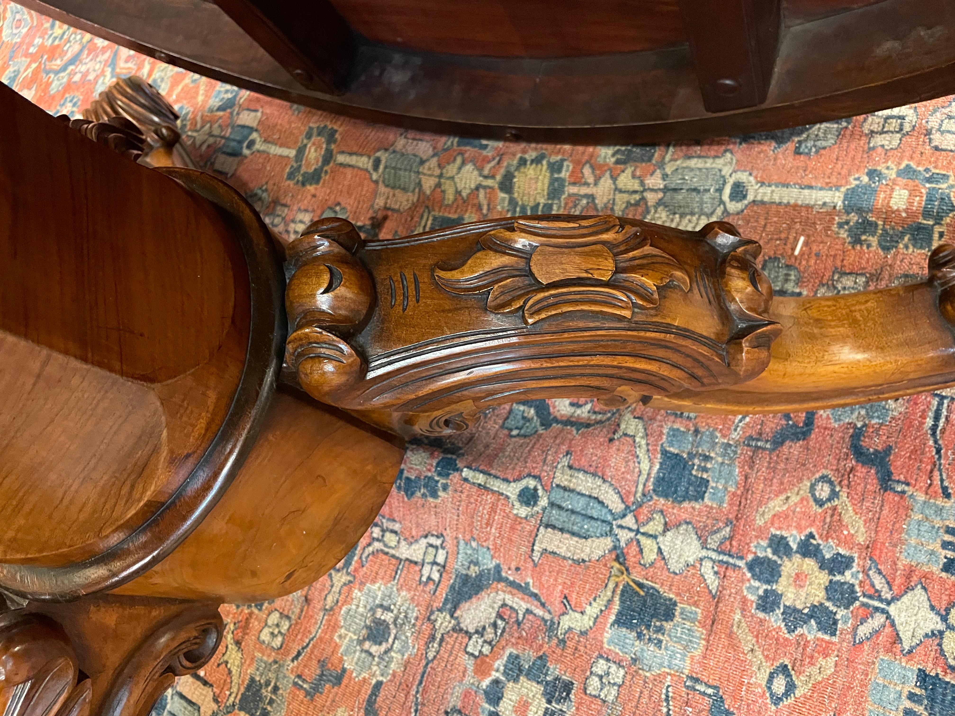 20th Century English Fruitwood Marquetry Walnut Tilt-Top Circular Breakfast Table For Sale