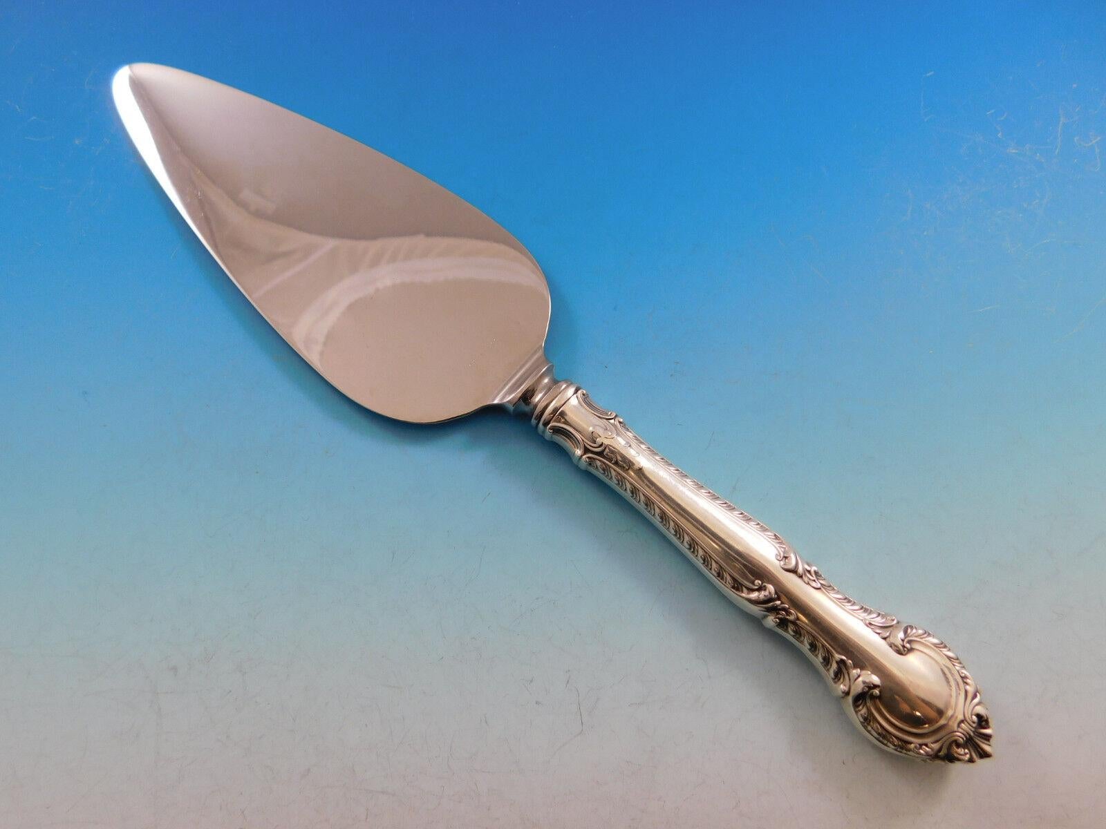 Superbe service de couverts en argent sterling Gadroon by Gorham, 62 pièces. Cet ensemble comprend :

8 Couteaux de table, 9 1/2