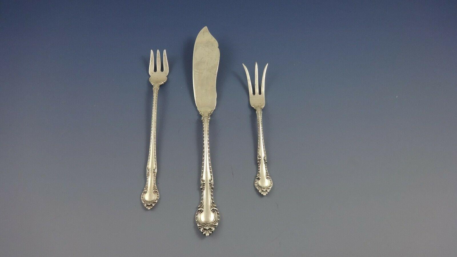 English Gadroon by Gorham Sterling Silver Flatware Set for 12 Service 82 Pieces For Sale 7