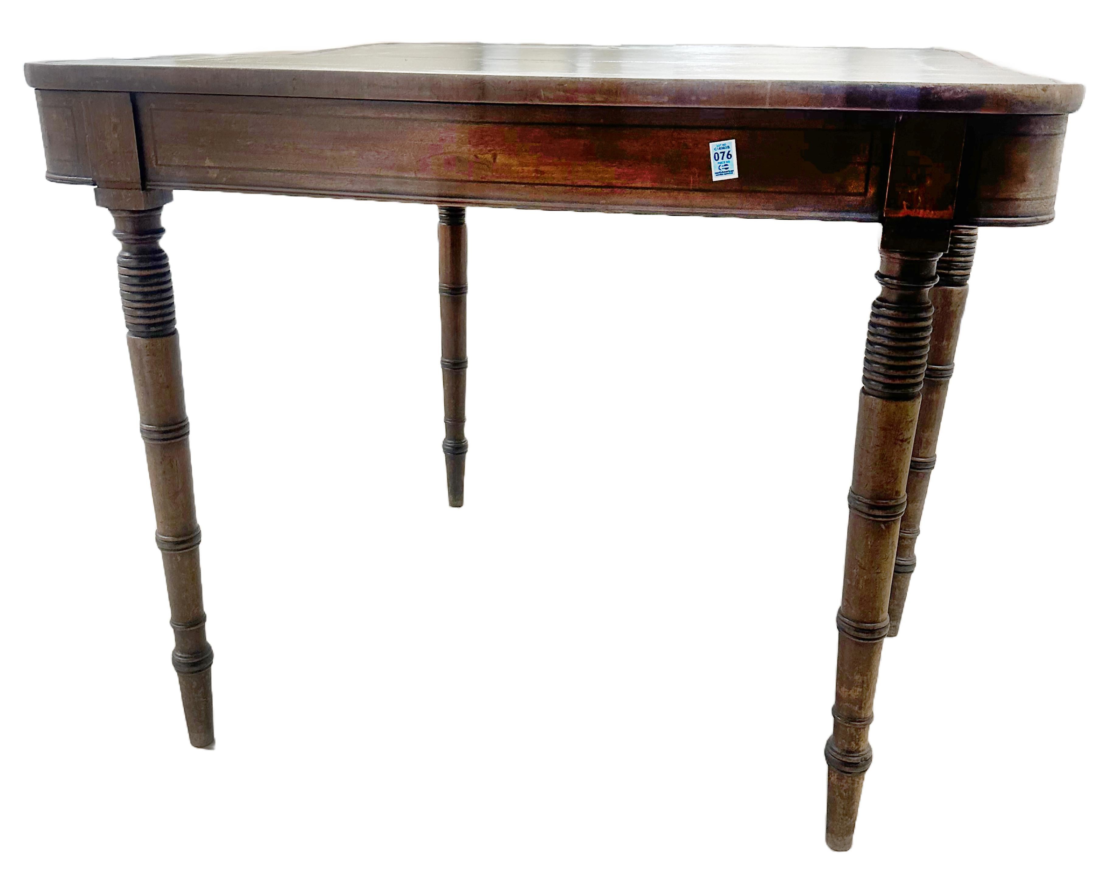 English Game Table with Tooled and Patinated Leather Top and Turned Leg In Good Condition For Sale In Dallas, TX
