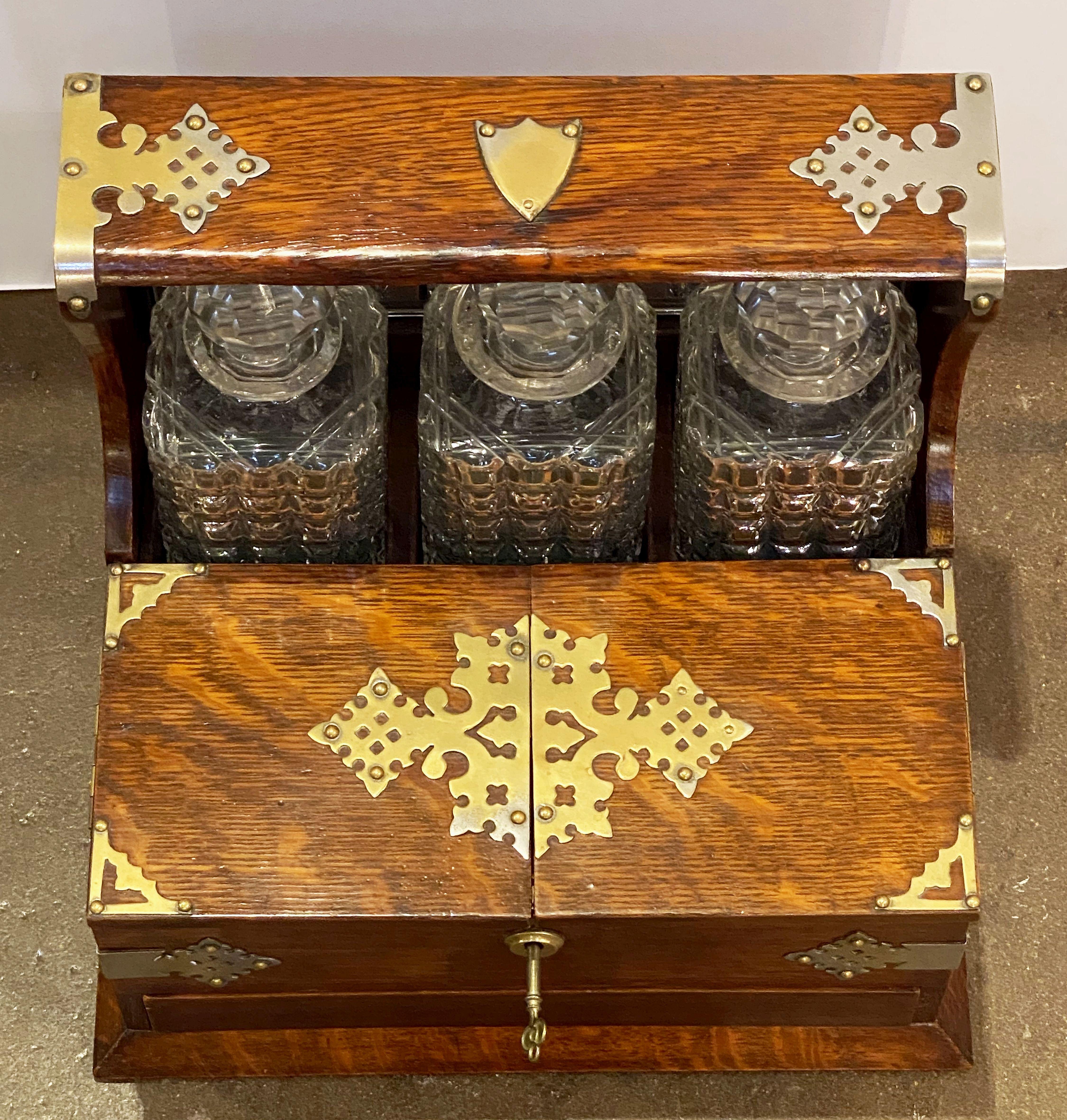 English Gaming Compendium and Tantalus of Oak with Three Decanters 7