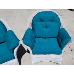 Chaises longues surdimensionnées en osier de jardin anglais par Lloyd Flanders, lot de 2