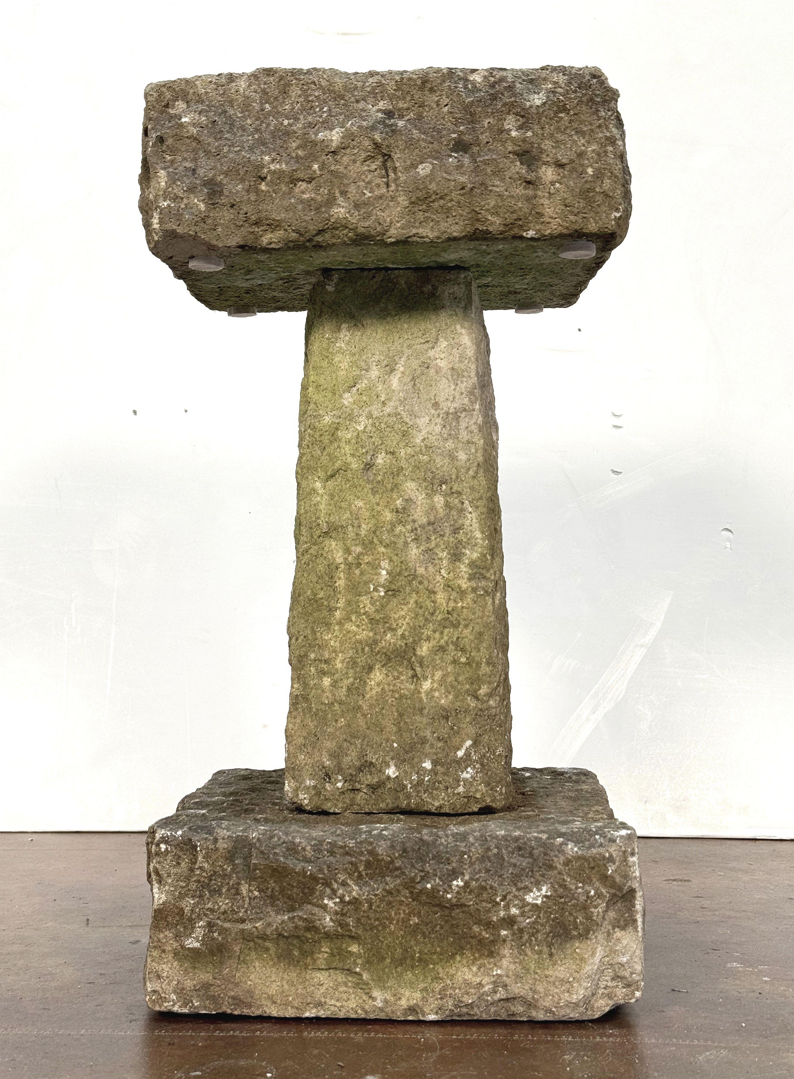 English Garden Square Bird Bath of Carved Purbeck Stone For Sale 2