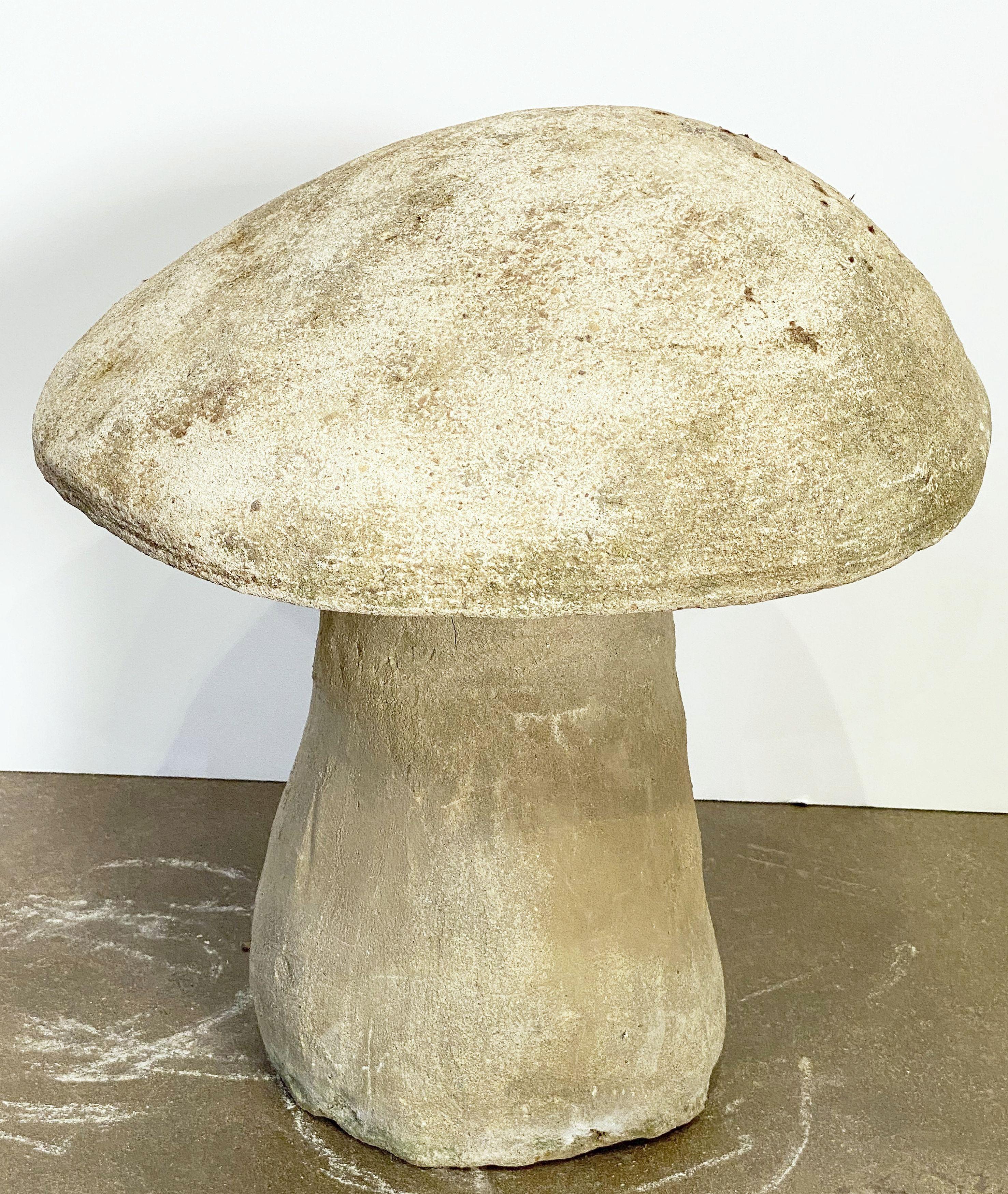 English Garden Stone Mushroom (H 16 1/4) 5