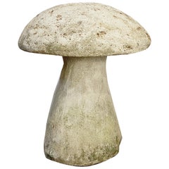 English Garden Stone Mushroom (H 16)