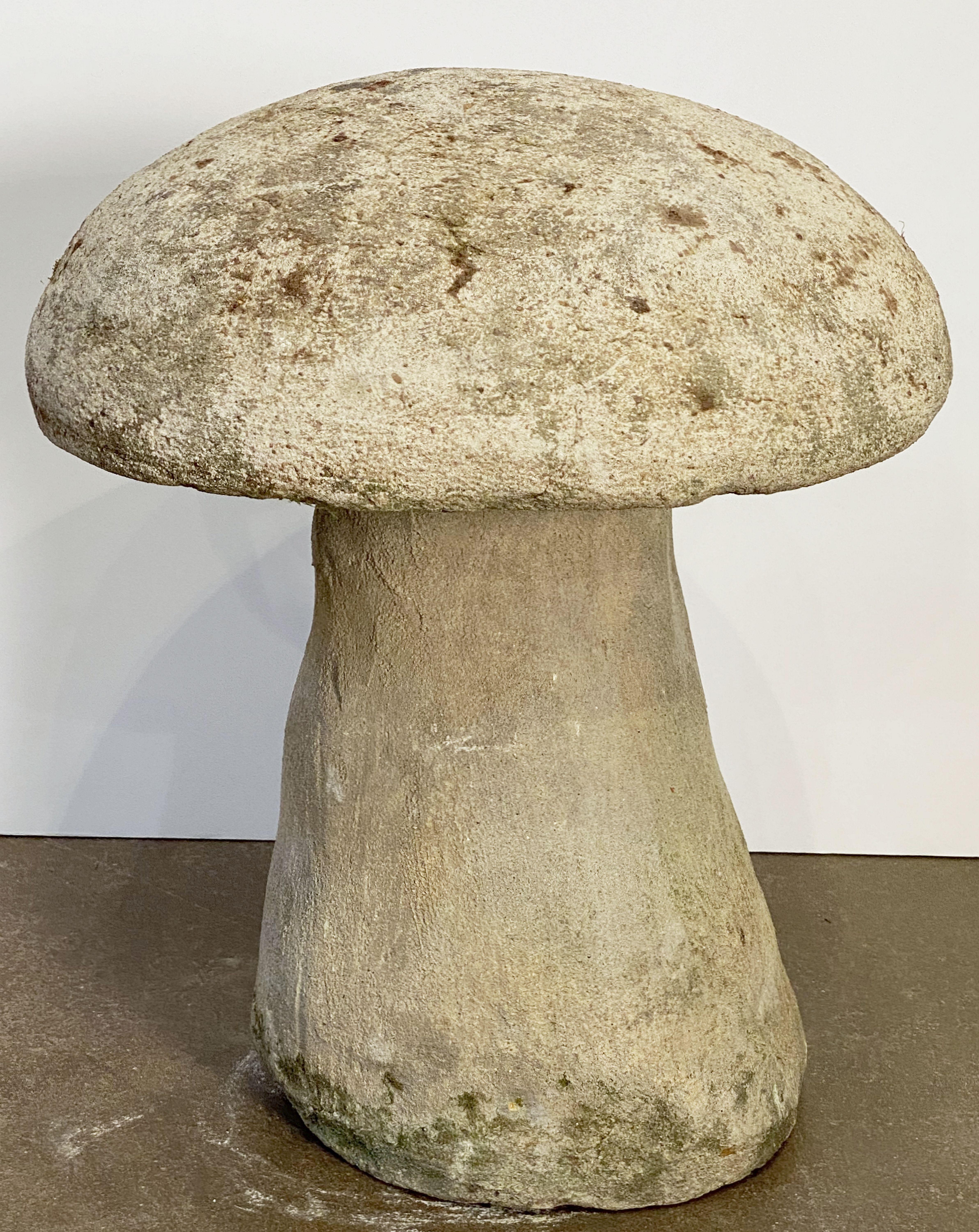 English Garden Stone Mushroom (H 16) 7