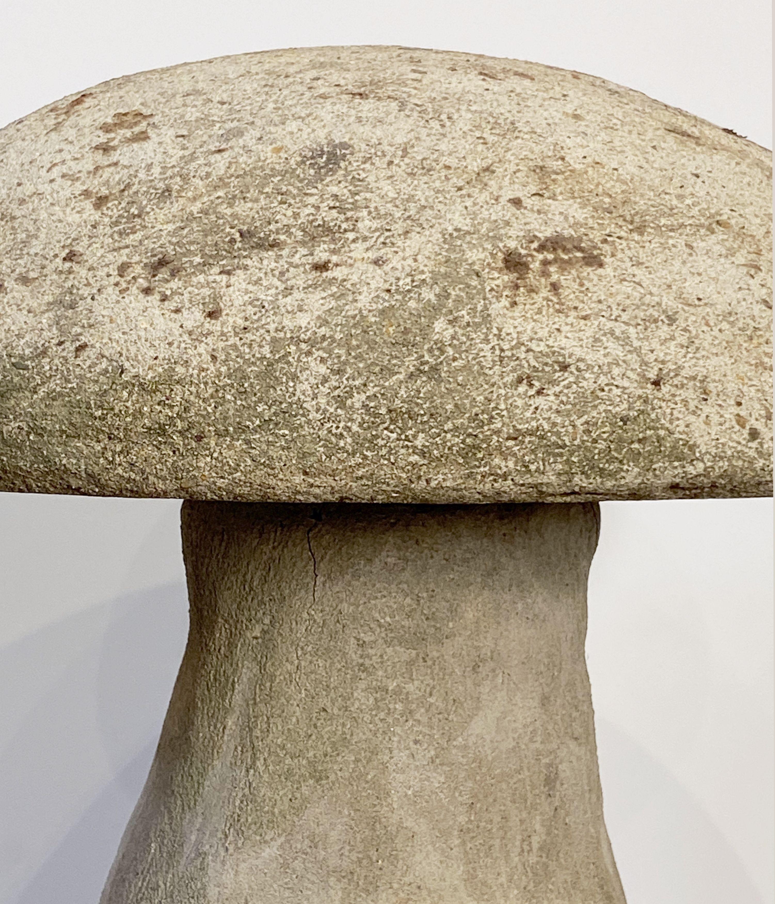 English Garden Stone Mushroom (H 16) 2