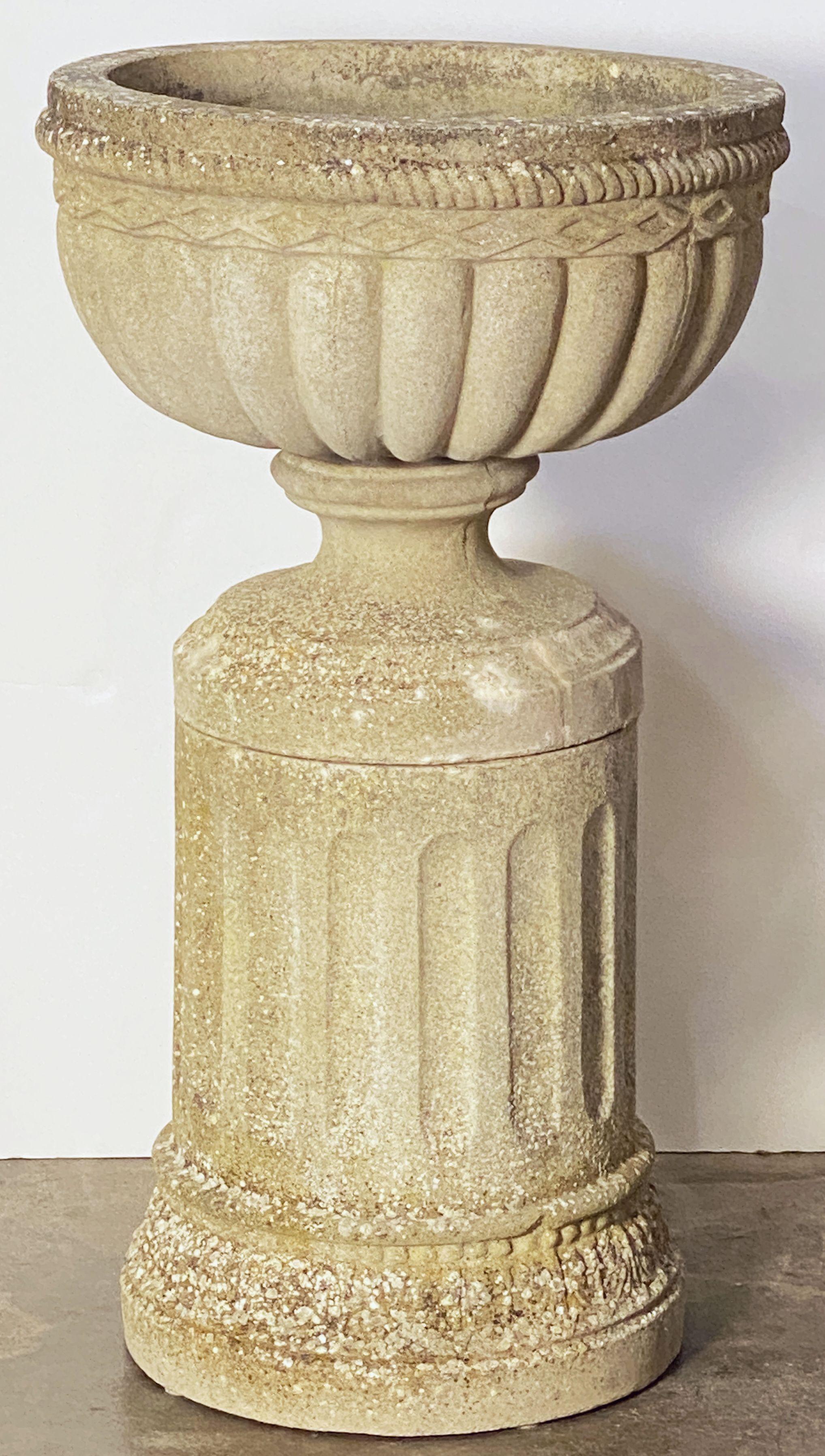 English Garden Stone Urn on Plinth in the Neo-Classical Style For Sale 6