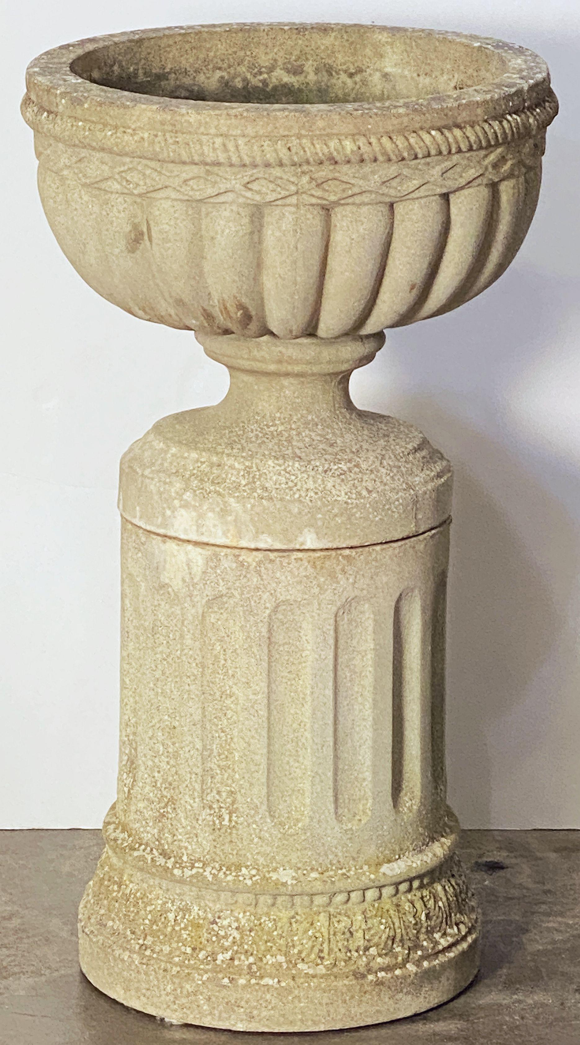 English Garden Stone Urn on Plinth in the Neo-Classical Style For Sale 10