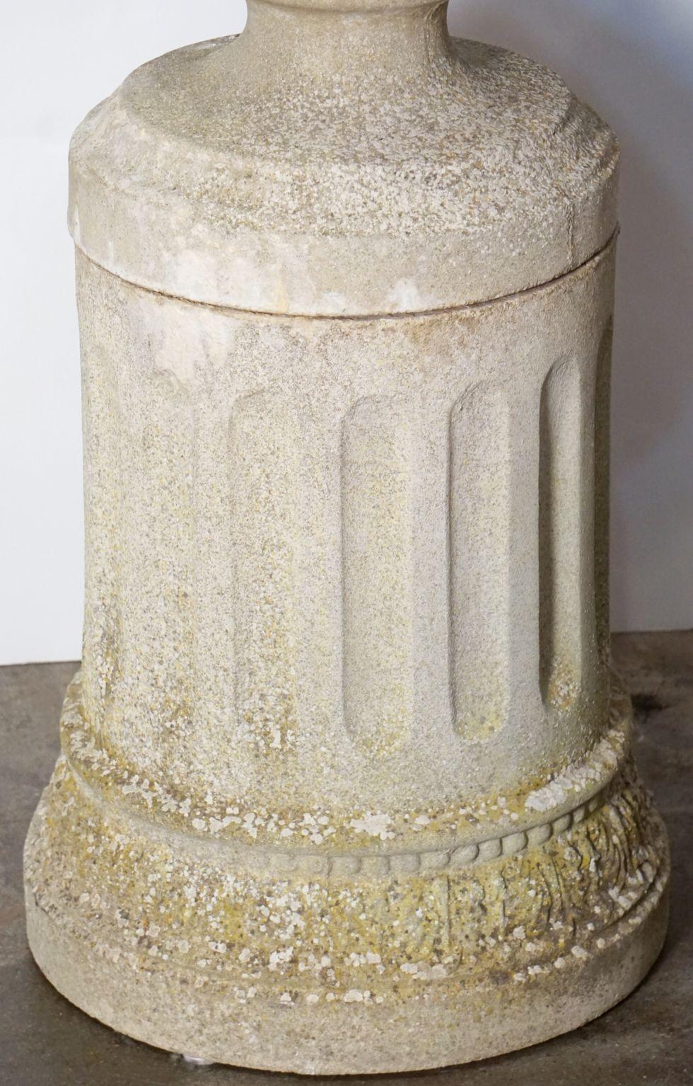 English Garden Stone Urn on Plinth in the Neo-Classical Style In Good Condition For Sale In Austin, TX