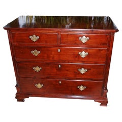 English George II Chippendale Red Walnut Chest of Drawers with Quarter Columns