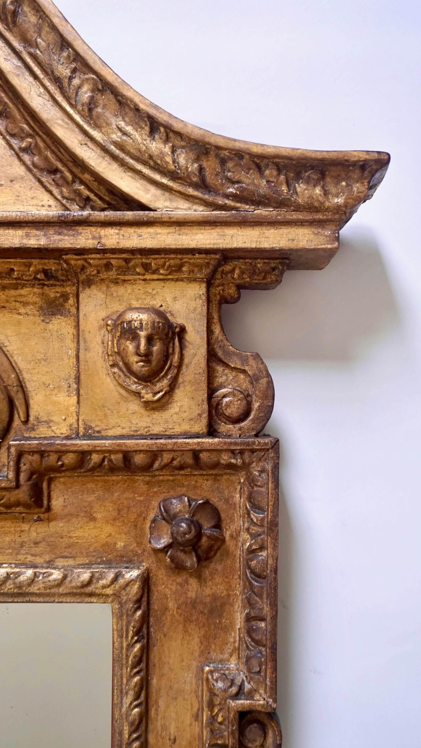 Espejo inglés de madera dorada de Jorge II a la manera de William Kent, hacia 1735 siglo XVIII en venta