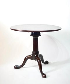 English George II Solid Mahogany 'Pillar and Claw' Tilt-Top Table, circa 1740