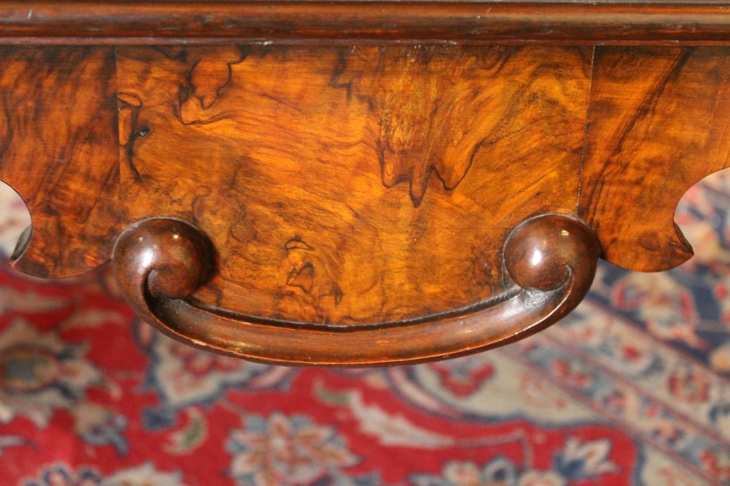 English George II Style Burl Walnut and Marquetry Chest on Stand or Highboy For Sale 10