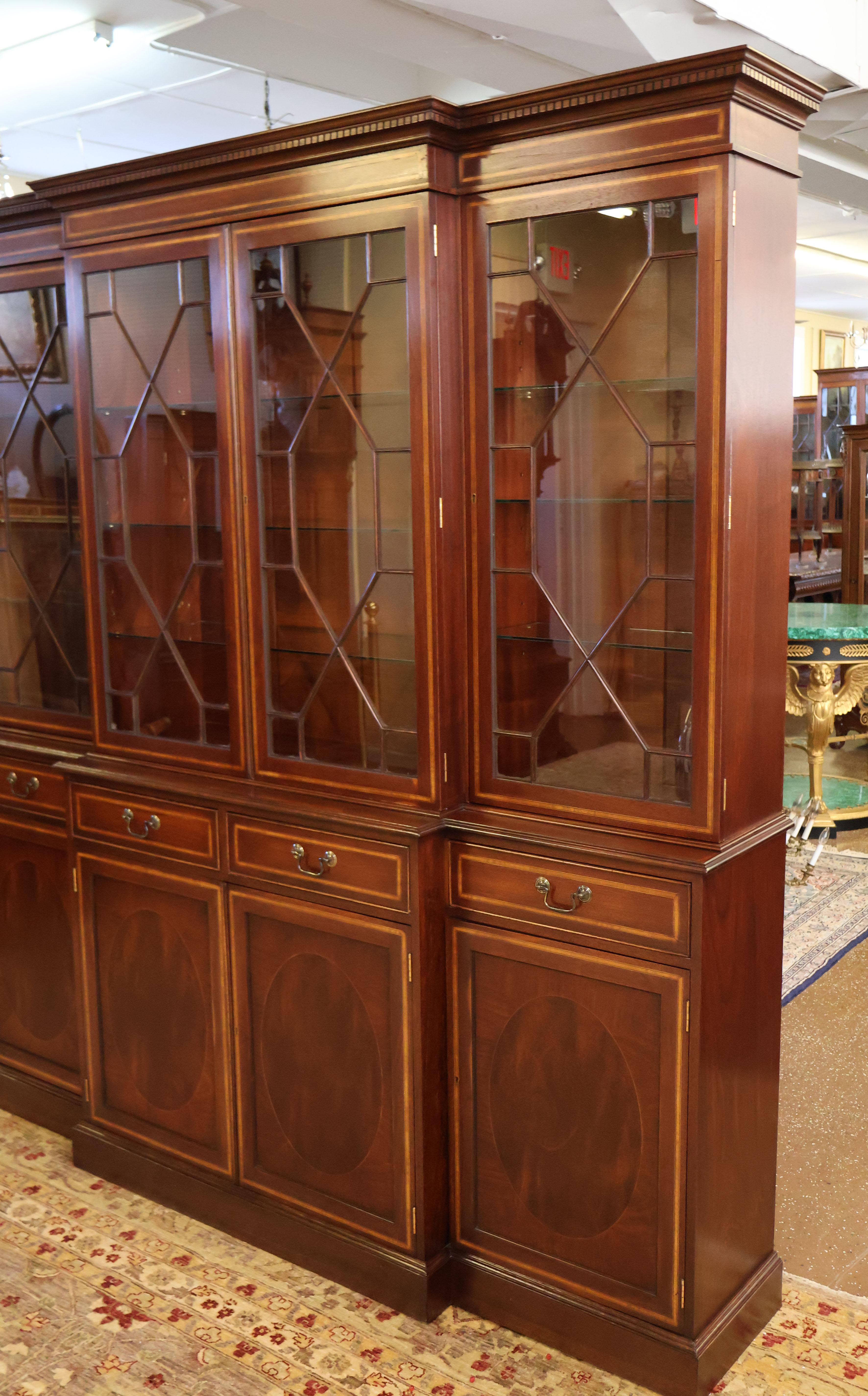 English George II Style Mahogany Inlaid Bookcase Breakfront For Sale 7