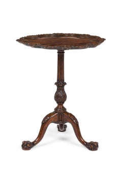 English George II Style Pie Crust Pedestal Side Table