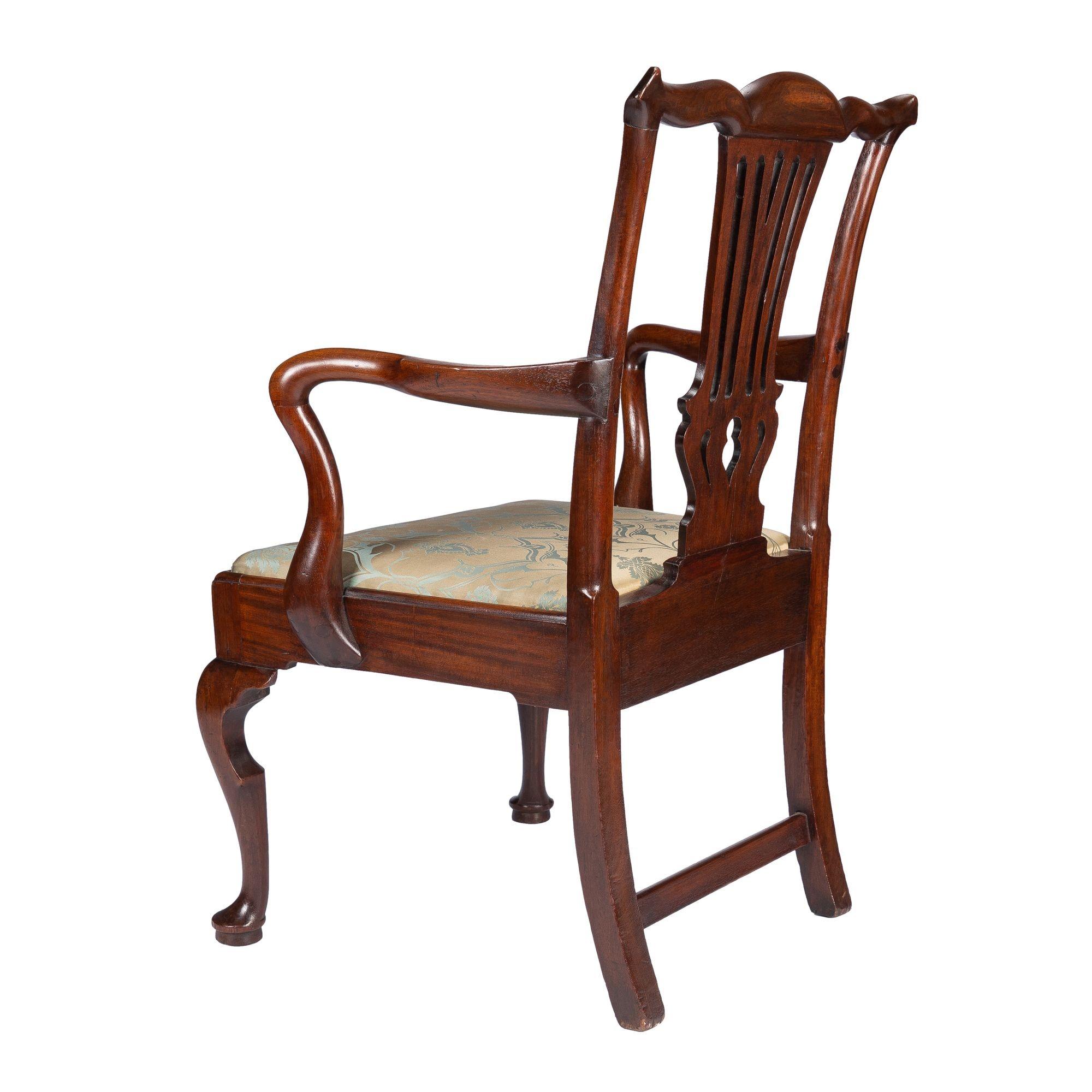 18th Century English George II Walnut Armchair with Upholstered Slip Seat, c. 1740 For Sale