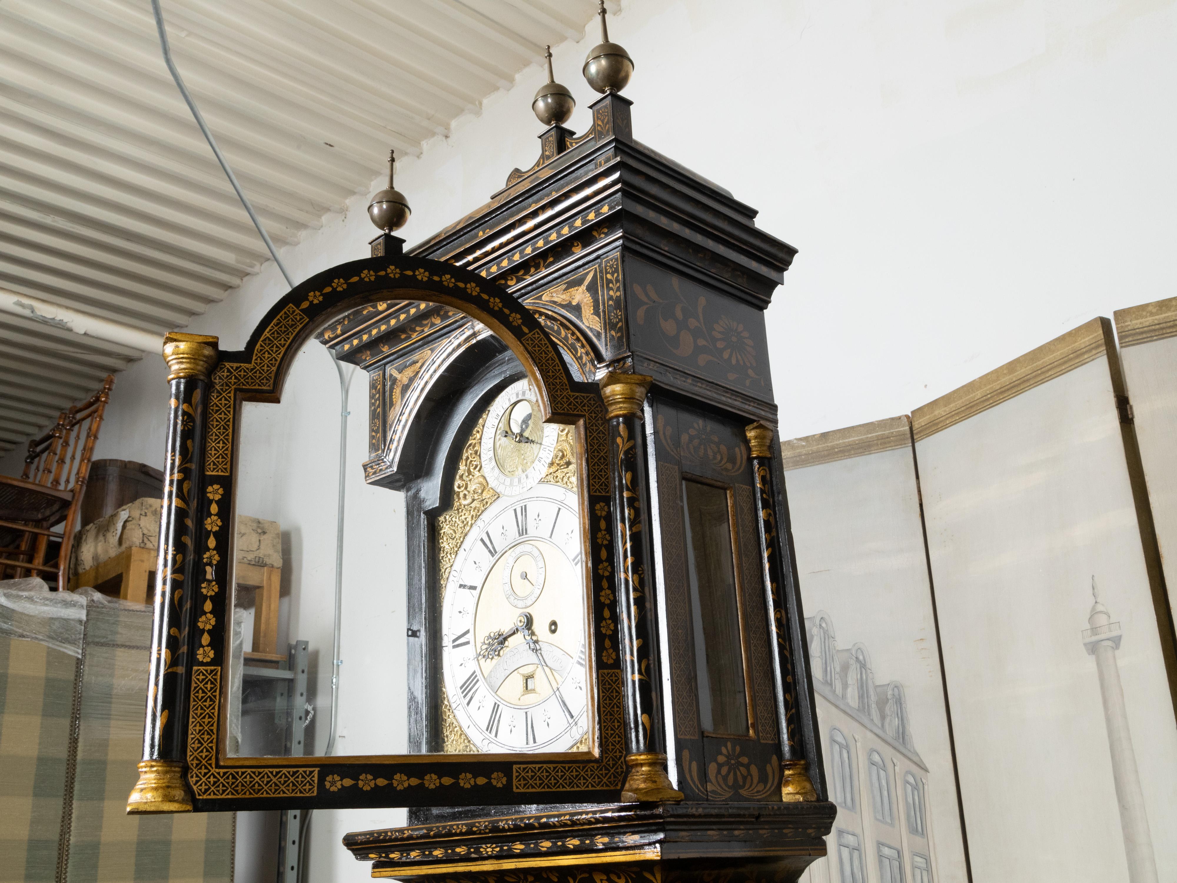 English George III 18th Century Japanned Tall Case Clock with Chinoiserie Décor For Sale 4