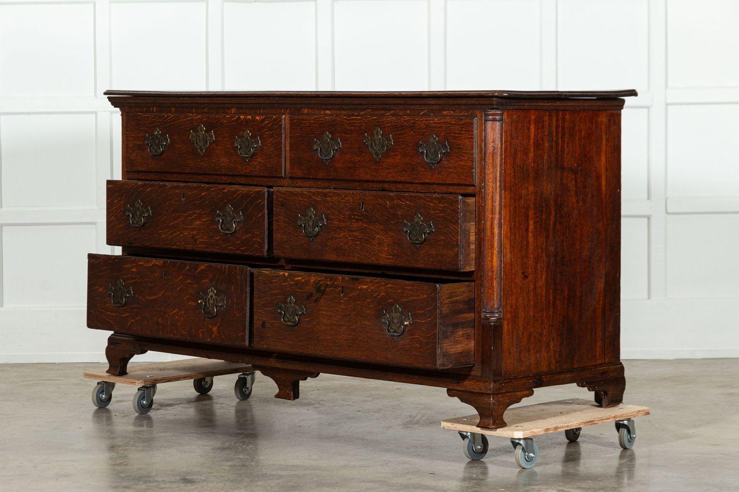 Cassapanca in Oak inglese di Giorgio III del XVIII secolo in vendita 8