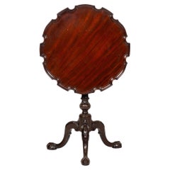 English George III Carved Mahogany Pie Crust Tilt Top Table ca. 1780