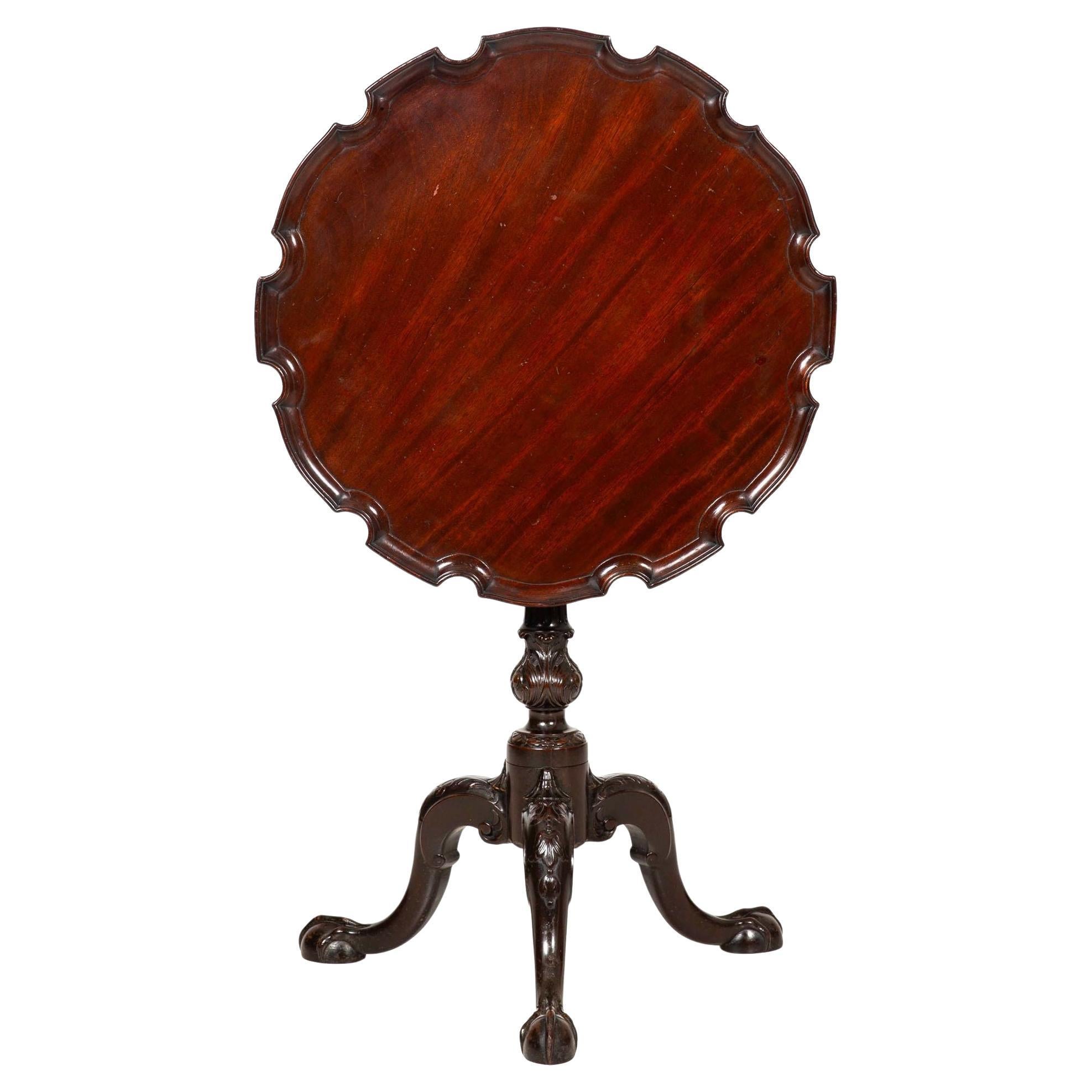 English George III Carved Mahogany Pie Crust Tilt Top Table ca. 1780