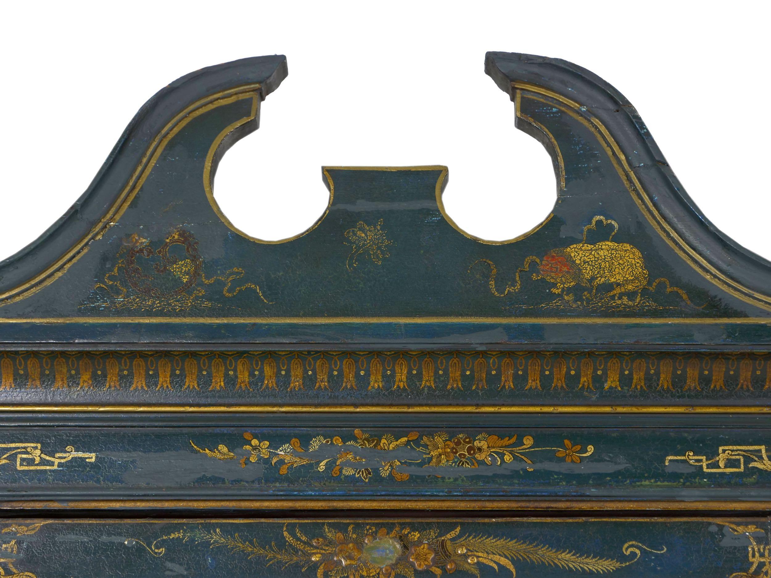 English George III Chippendale Blue Painted Chinoiserie Corner Cabinet Cupboard 3