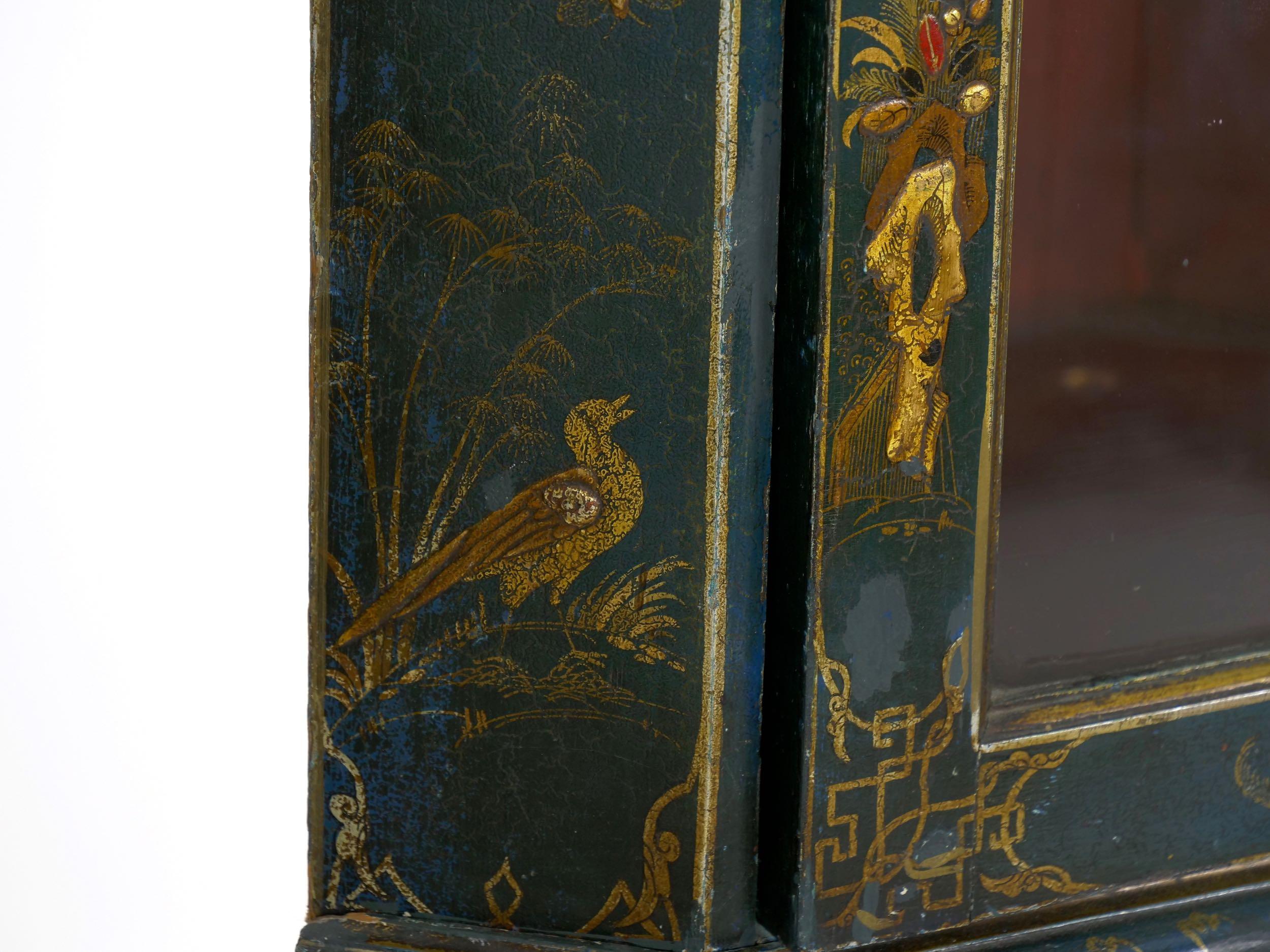 English George III Chippendale Blue Painted Chinoiserie Corner Cabinet Cupboard 10