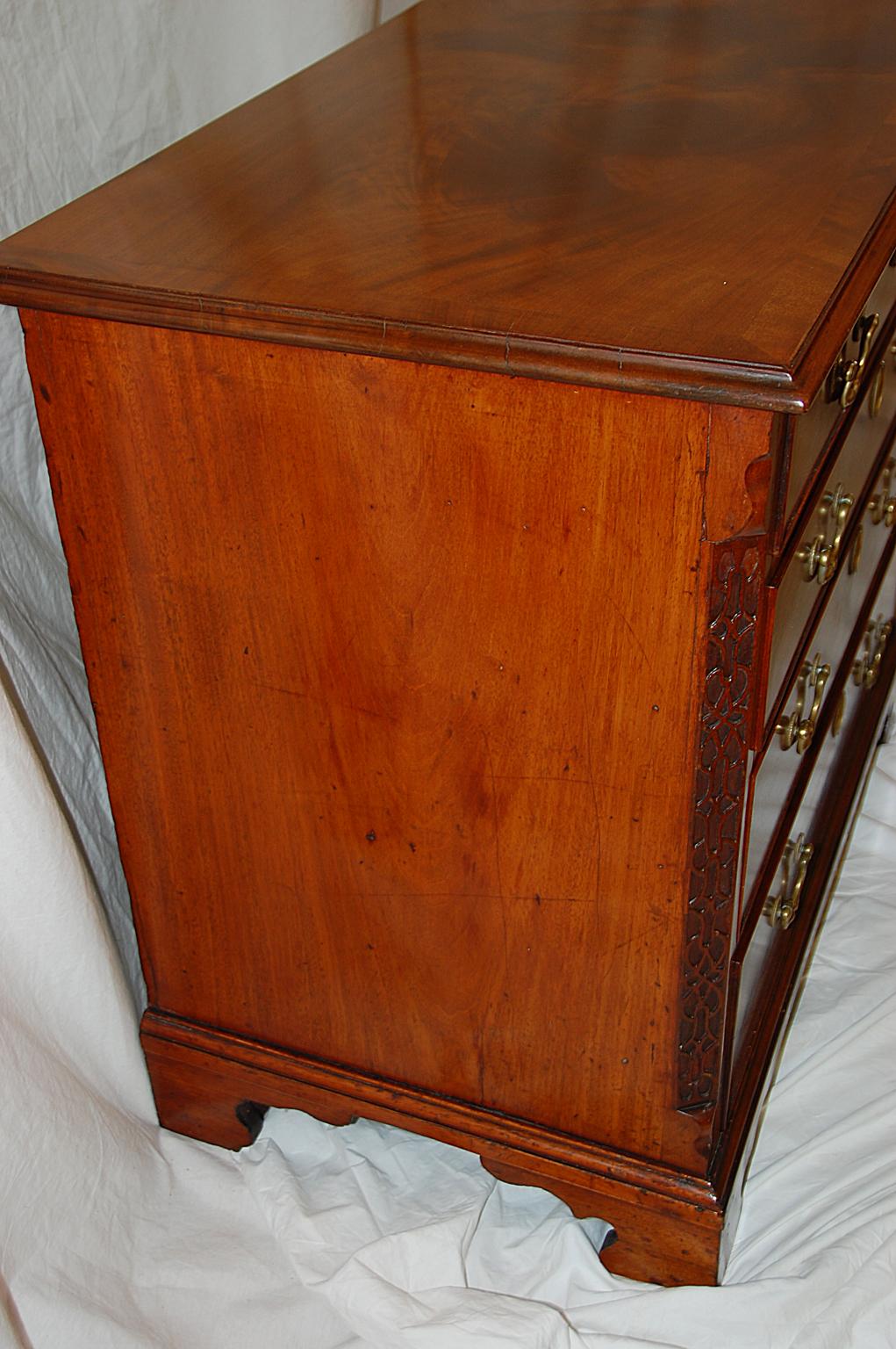 English George III Chippendale Mahogany Chest of Drawers Carved Blind Fretwork 2