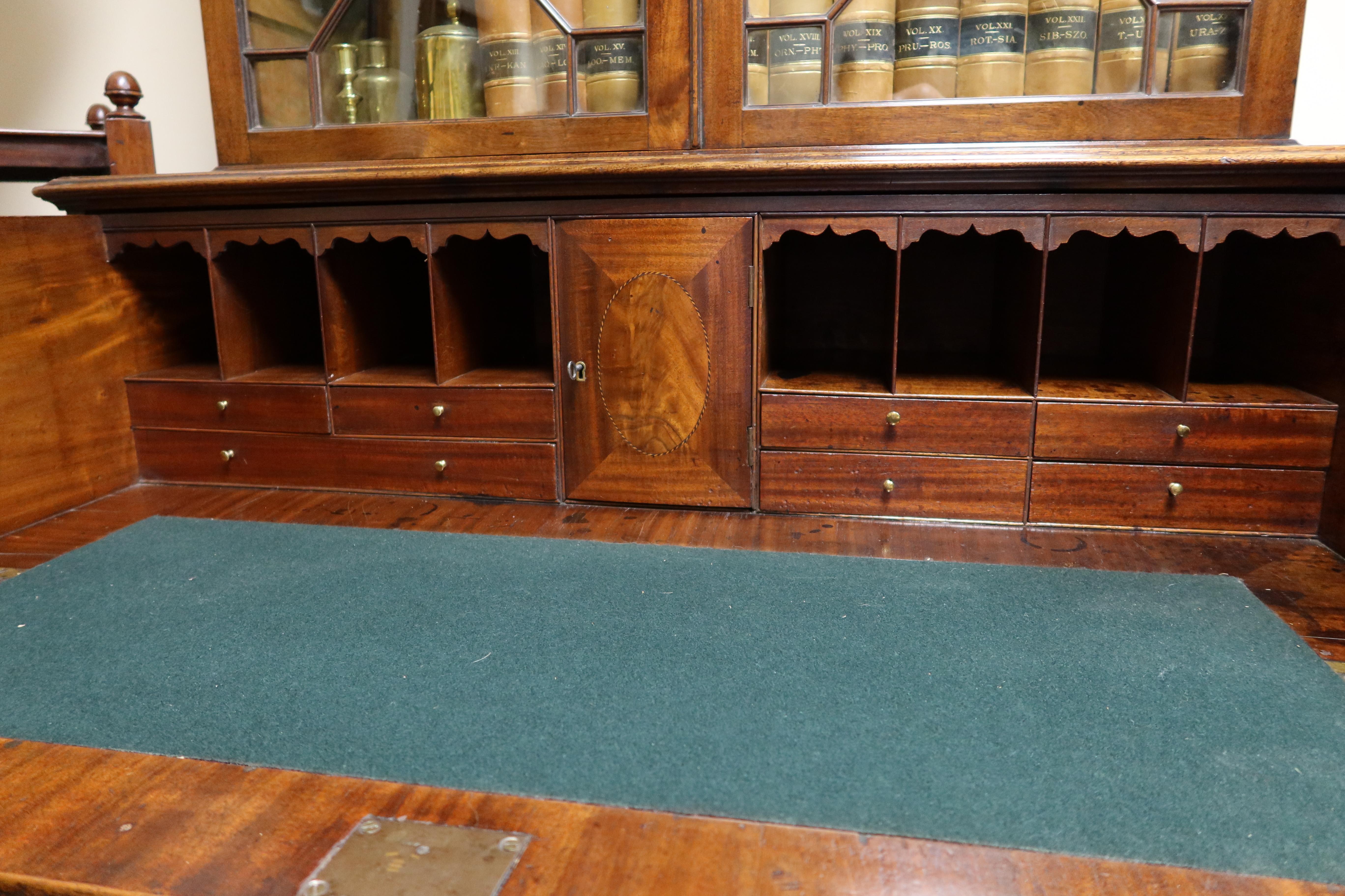 English George III Chippendale Secretaire Bookcase, circa 1780 For Sale 5