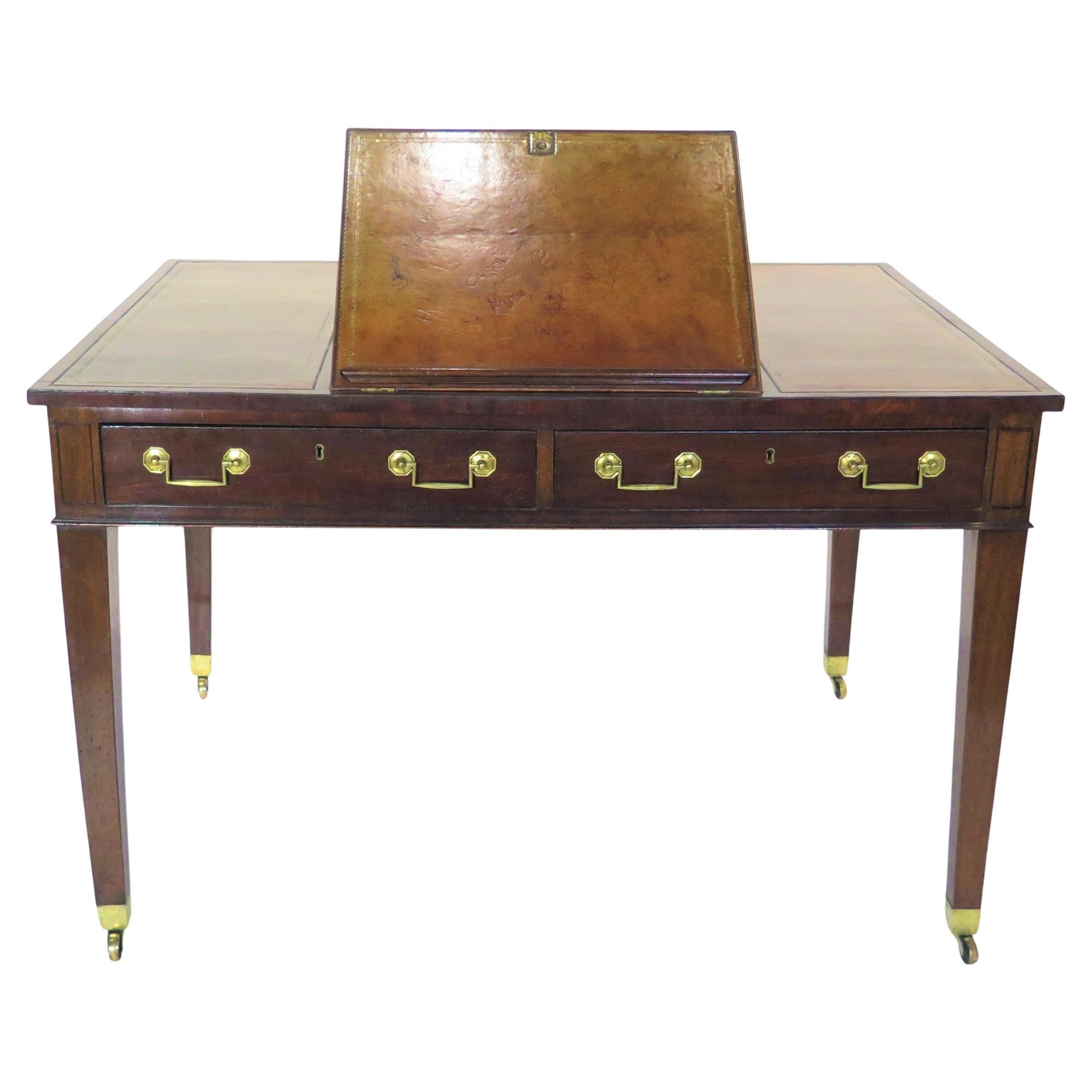 Table de bibliothèque réglable en acajou de style Chippendale anglais George III en vente