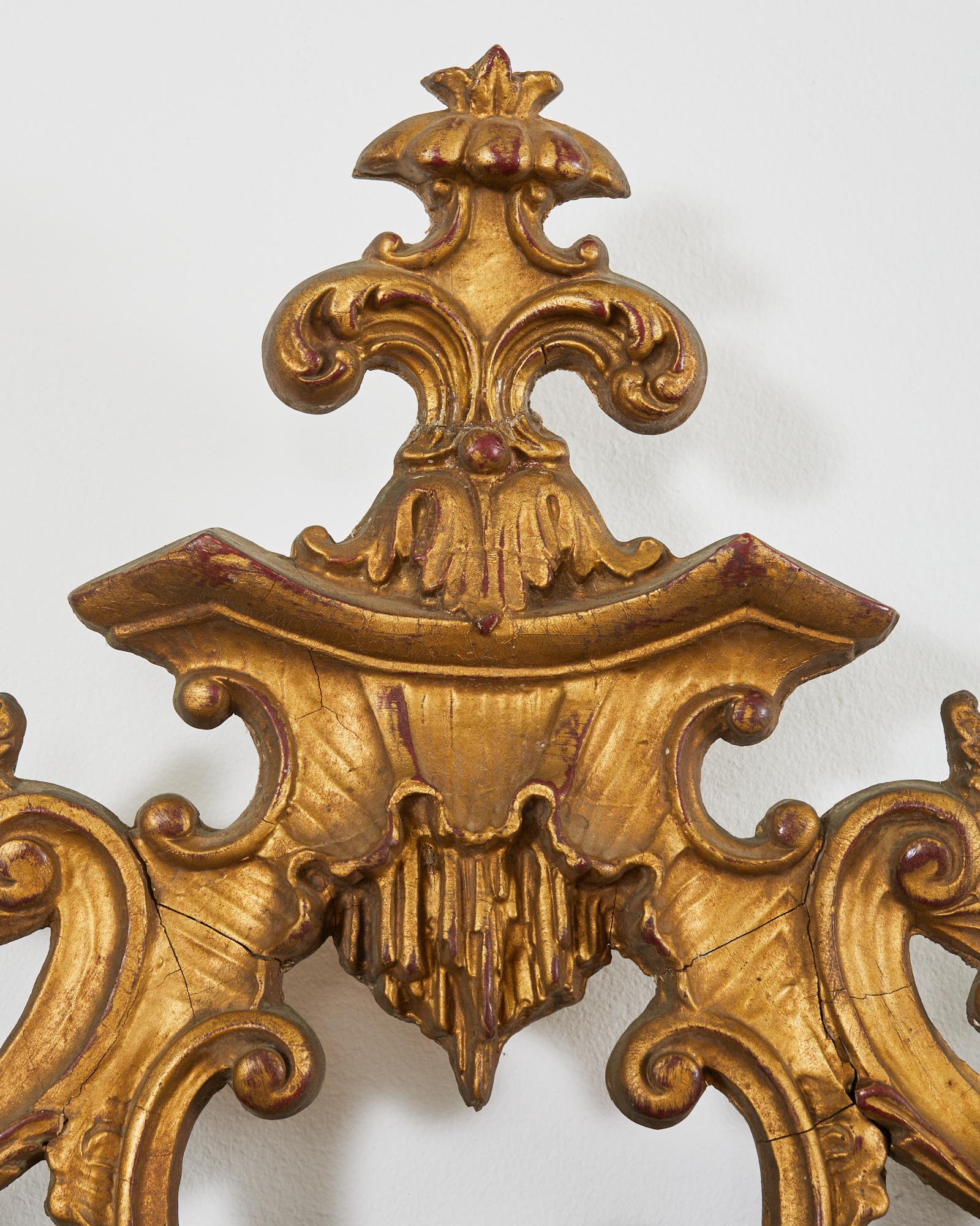 Miroir pagode en bois doré anglais George III de style Chippendale chinois en vente 3