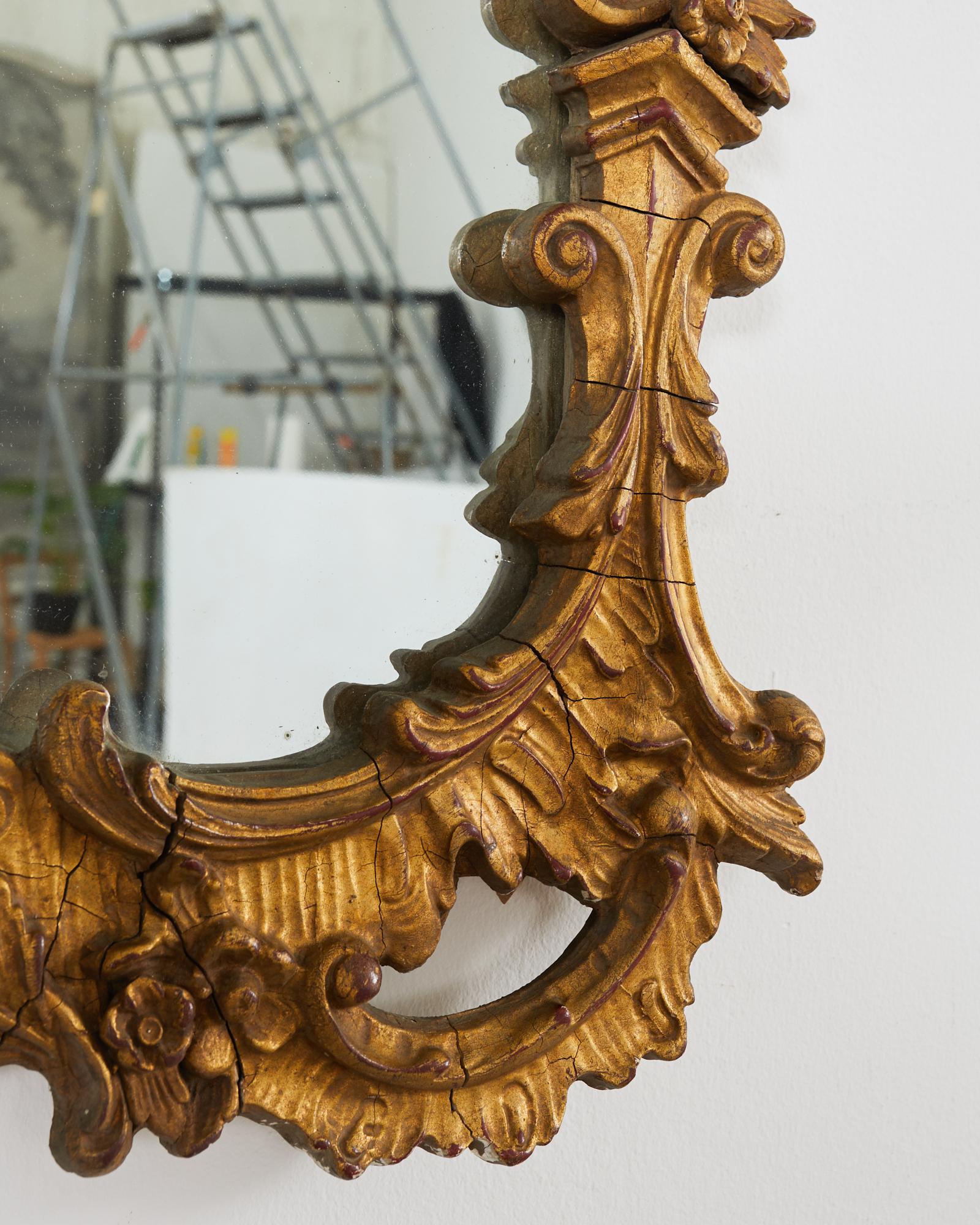 Miroir pagode en bois doré anglais George III de style Chippendale chinois en vente 7