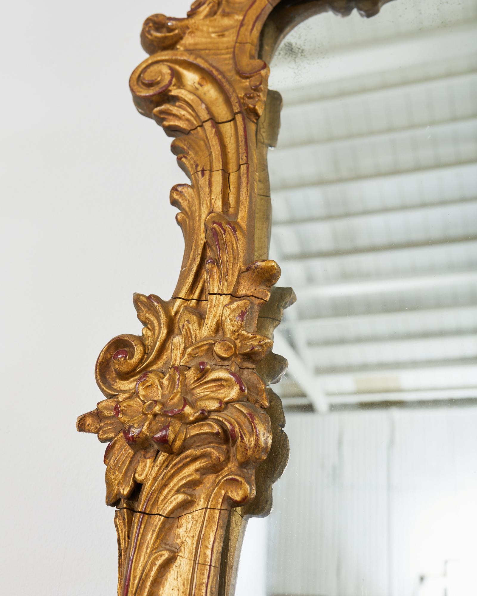 Miroir pagode en bois doré anglais George III de style Chippendale chinois en vente 1