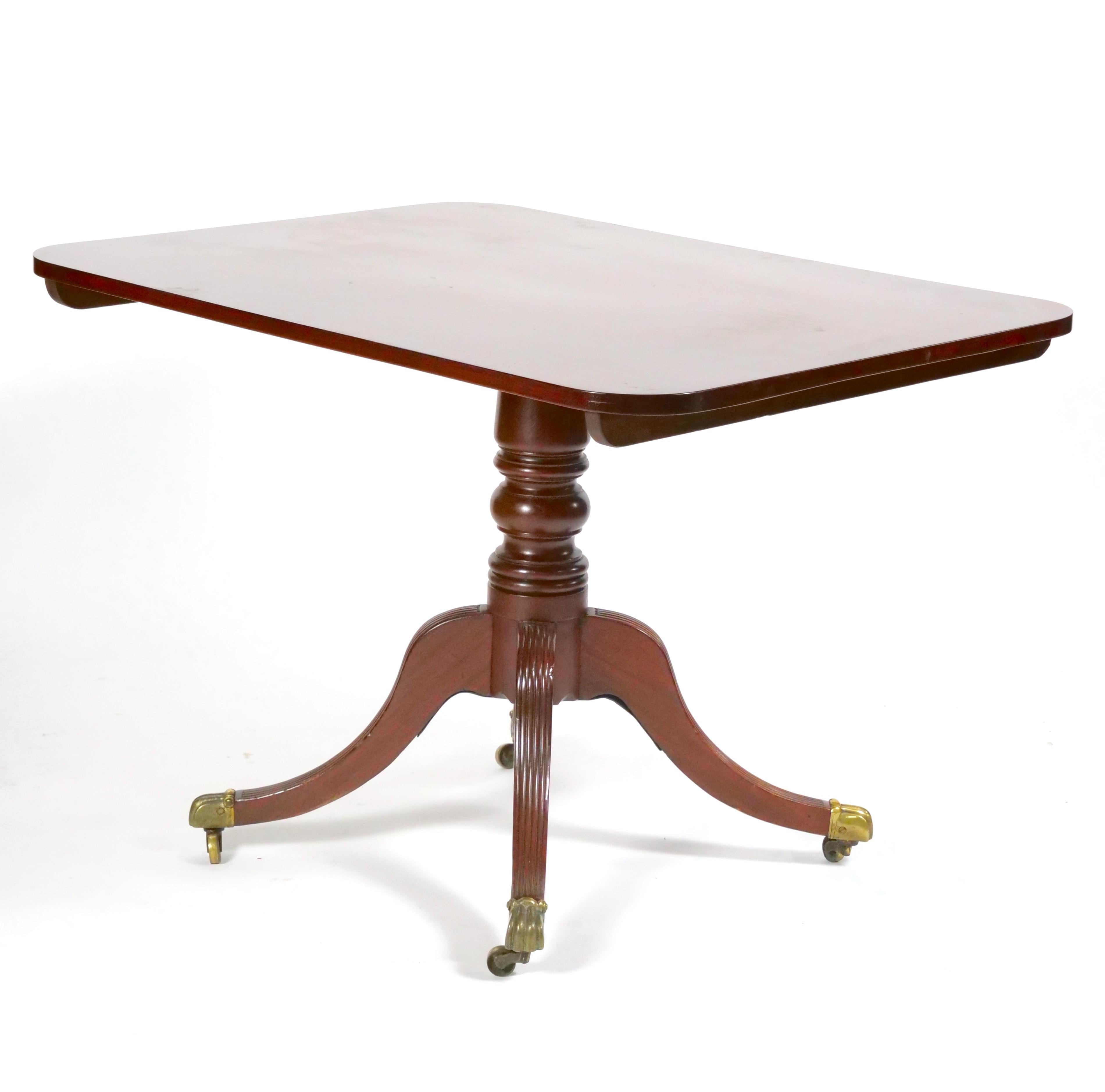 Hand-Carved English George III Inlay Mahogany Wood Breakfast Tilt Top Table