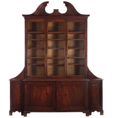 English George III Mahogany Antique Breakfront Bookcase Cabinet, circa 1800
