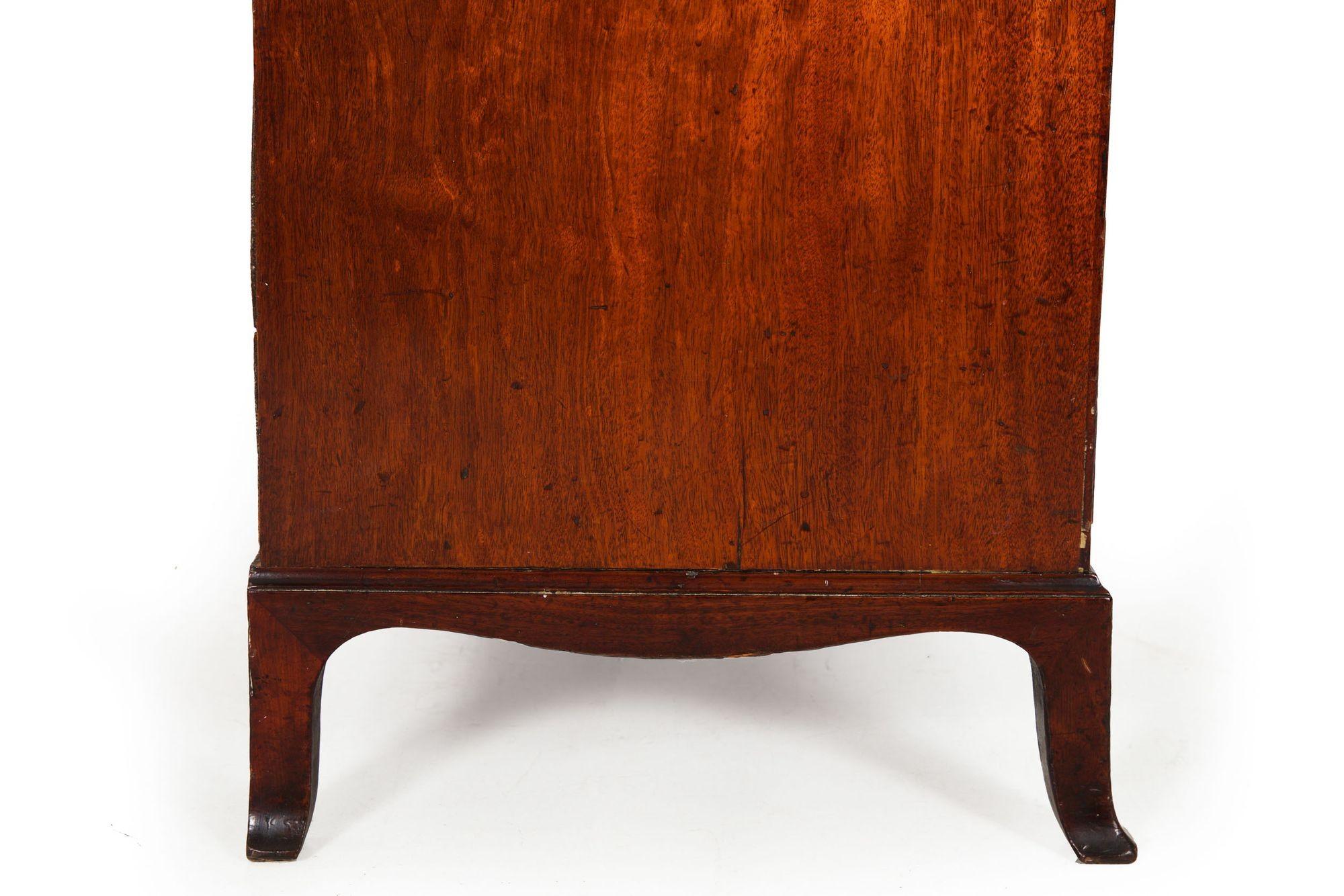 English George III Mahogany Antique Chest of Drawers Dresser circa 1790 9