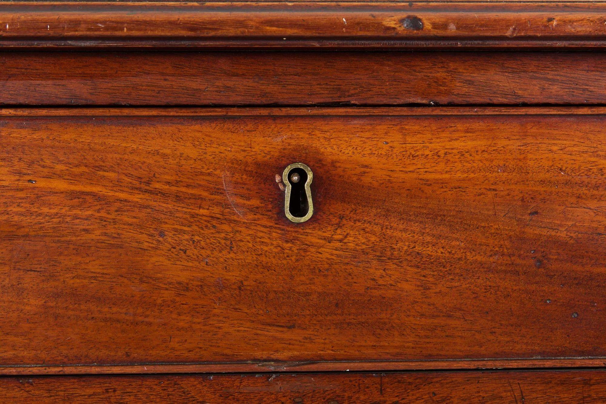 English George III Mahogany Antique Chest of Drawers Dresser circa 1790 12
