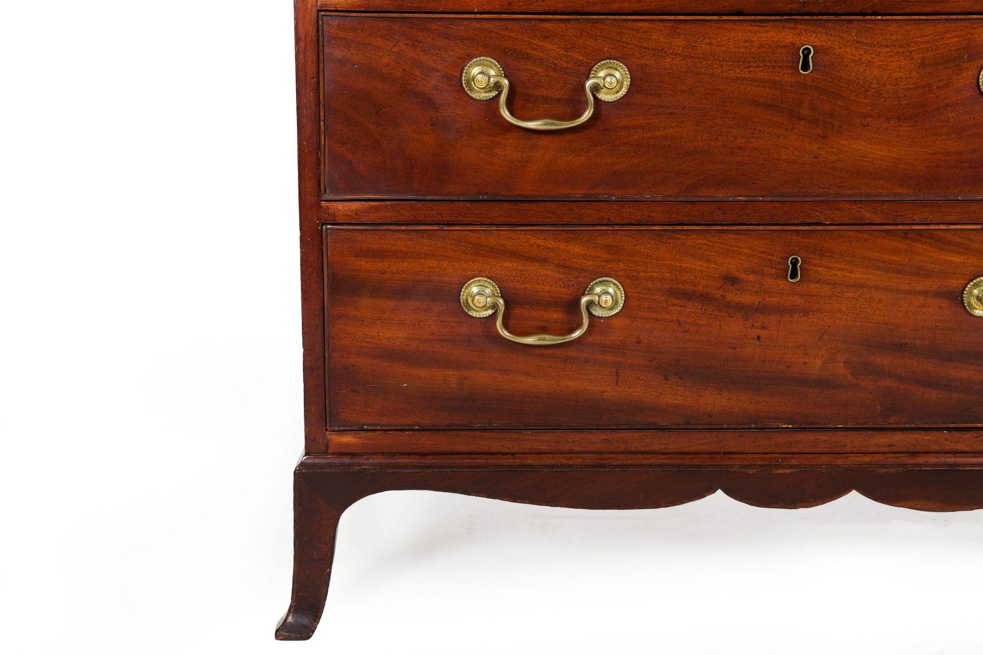 English George III Mahogany Antique Chest of Drawers Dresser circa 1790 4