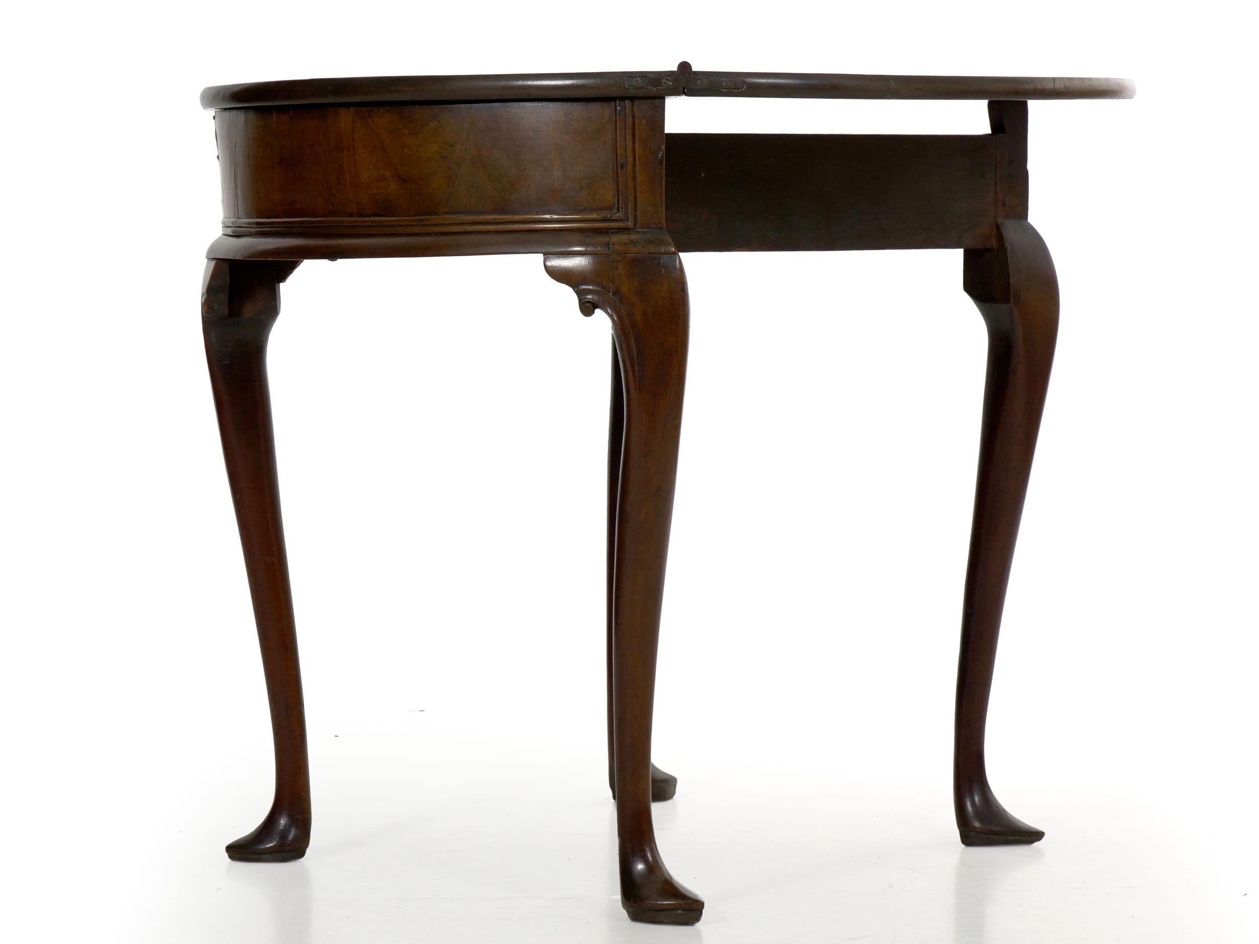 18th Century and Earlier English George III Mahogany Antique Demilune Card Games Tea Table, circa 1760