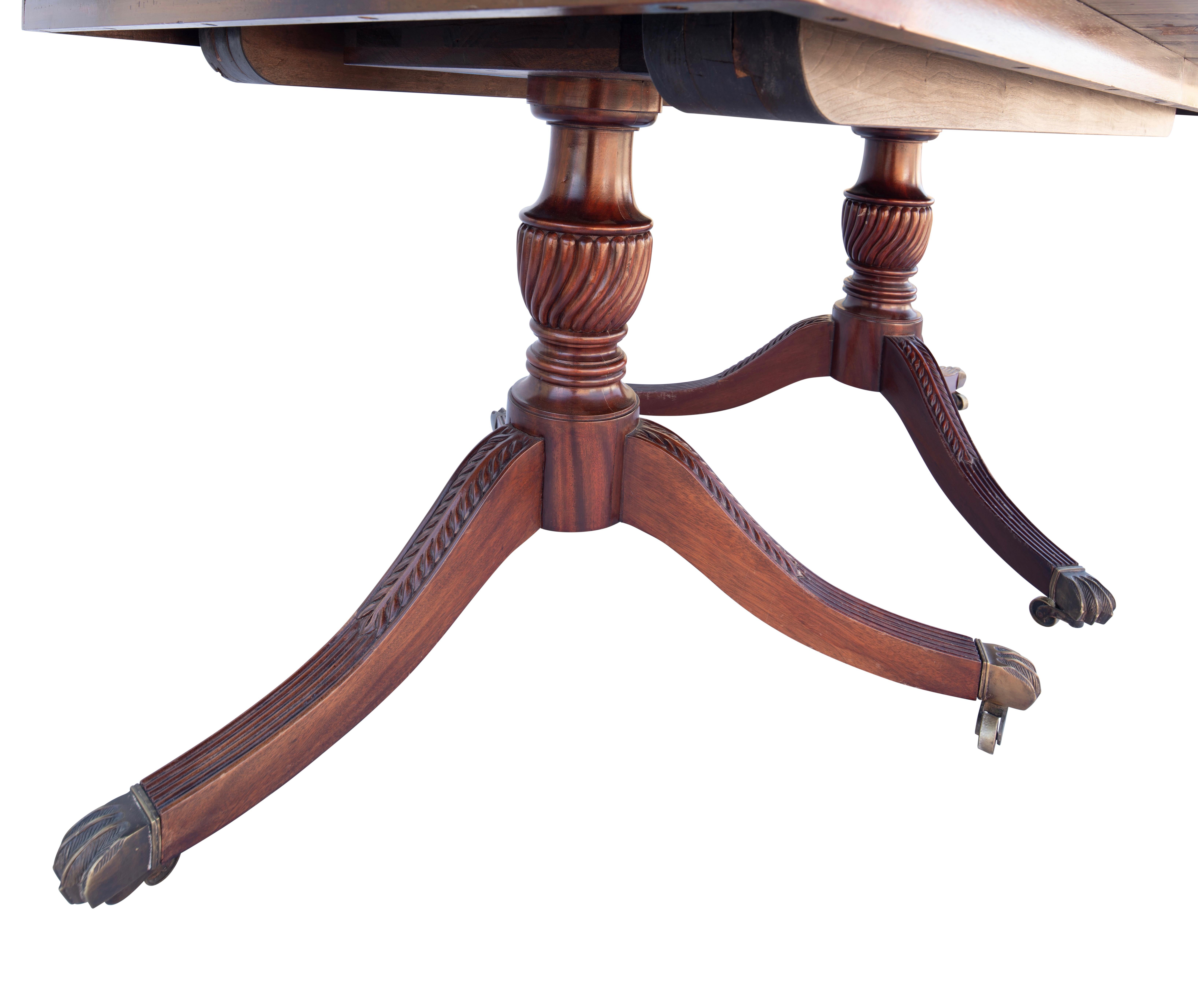 English George III Mahogany Banquet Dining Table, Early 19th Century 3