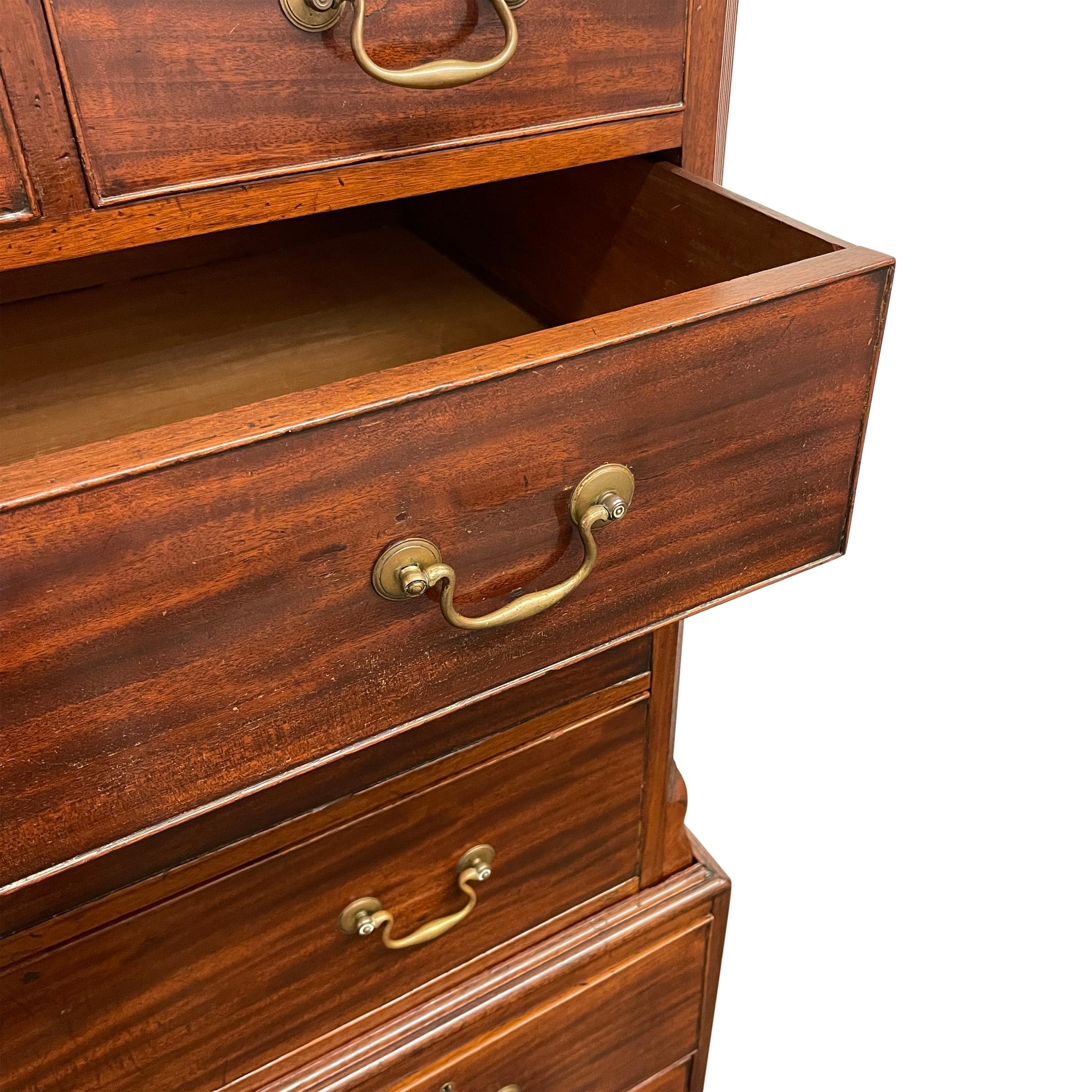 English George III Mahogany Chest on Chest For Sale 9