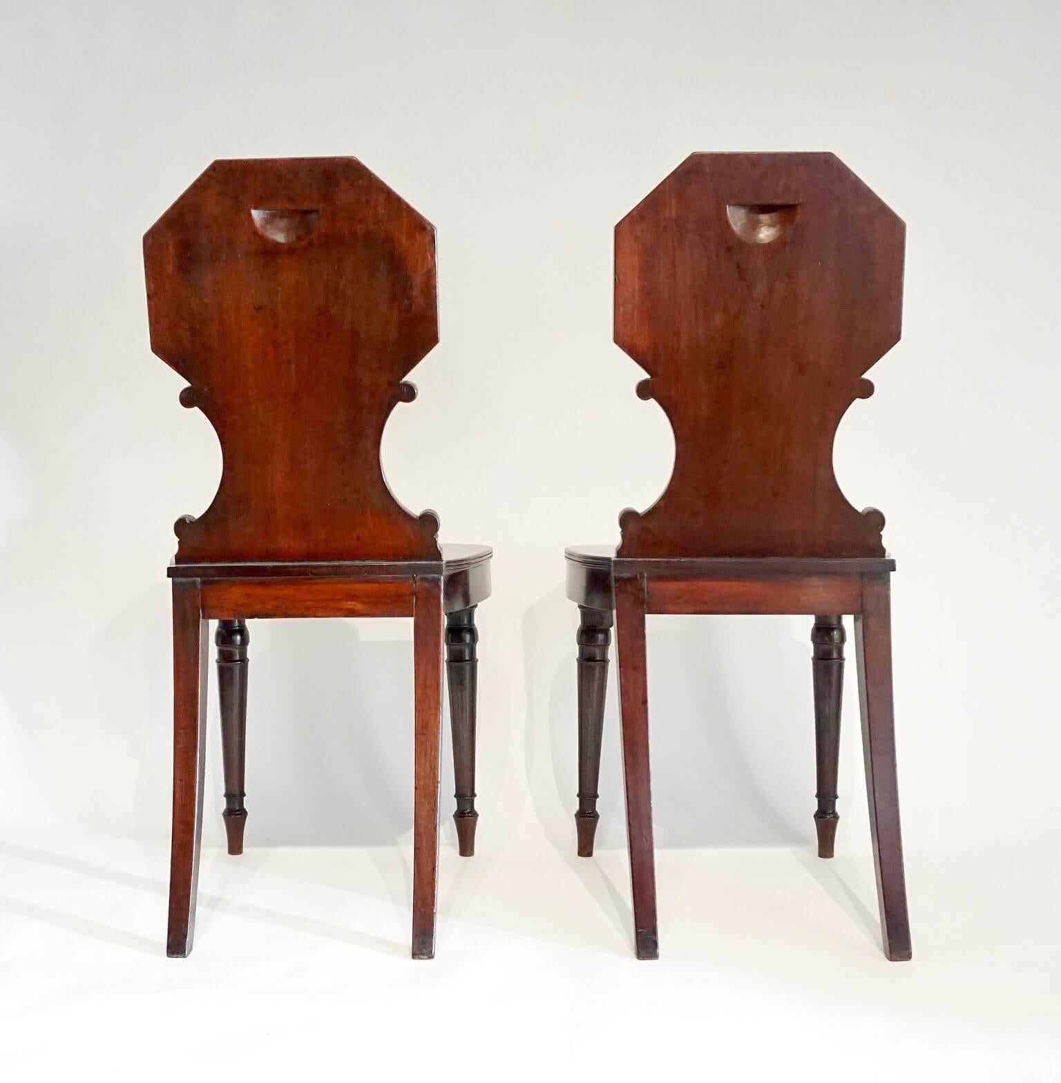 English George III Mahogany Hall Chairs with Adair Armorials, Pair, circa 1805 In Good Condition In Kinderhook, NY