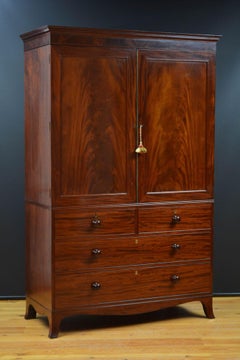 English George III Mahogany Linen Press
