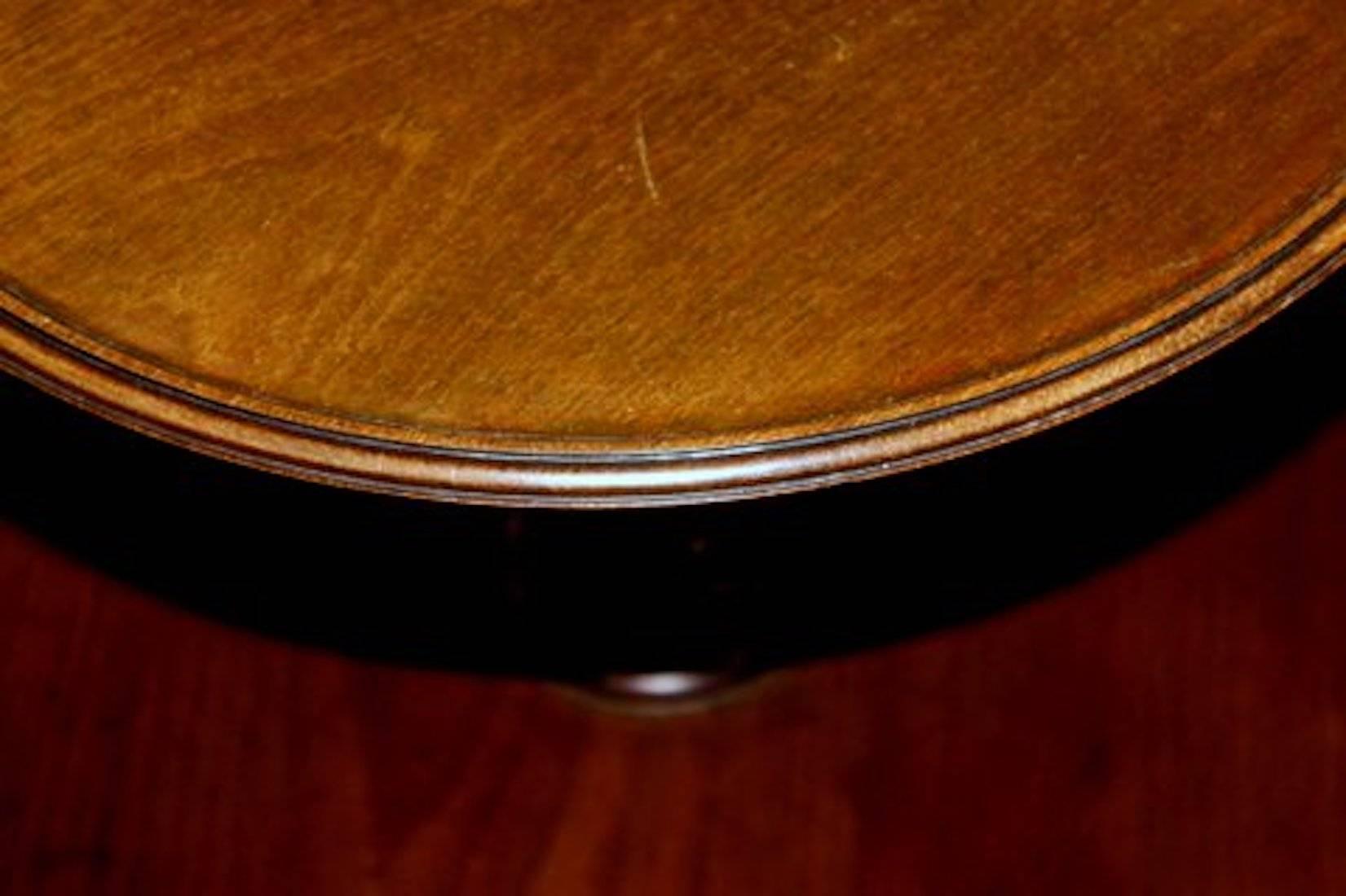 Waiter anglais de style Queen Anne en acajou tournant de style George III Bon état - En vente à CHARLESTON, SC