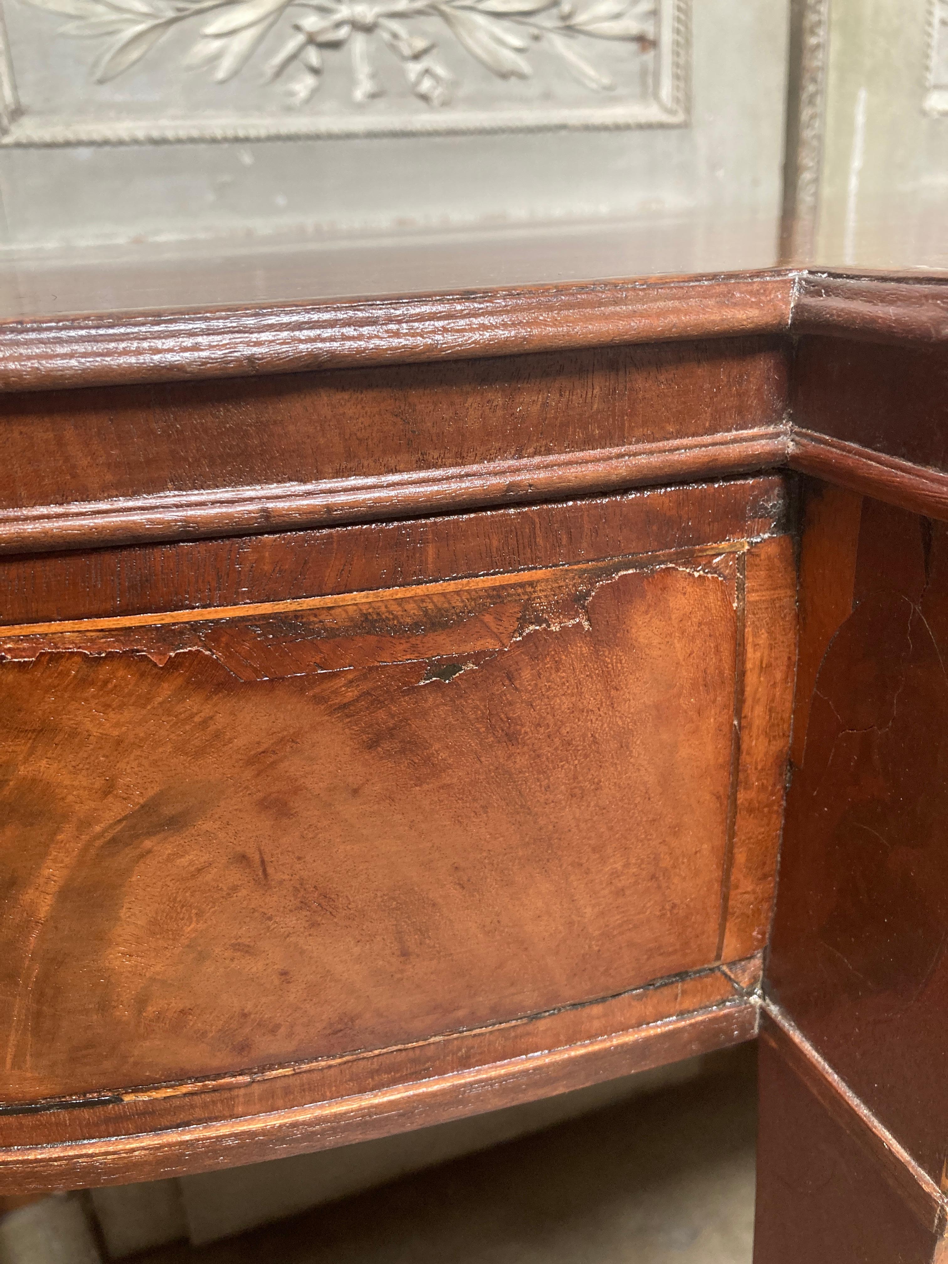 English George III Mahogany Sideboard 9