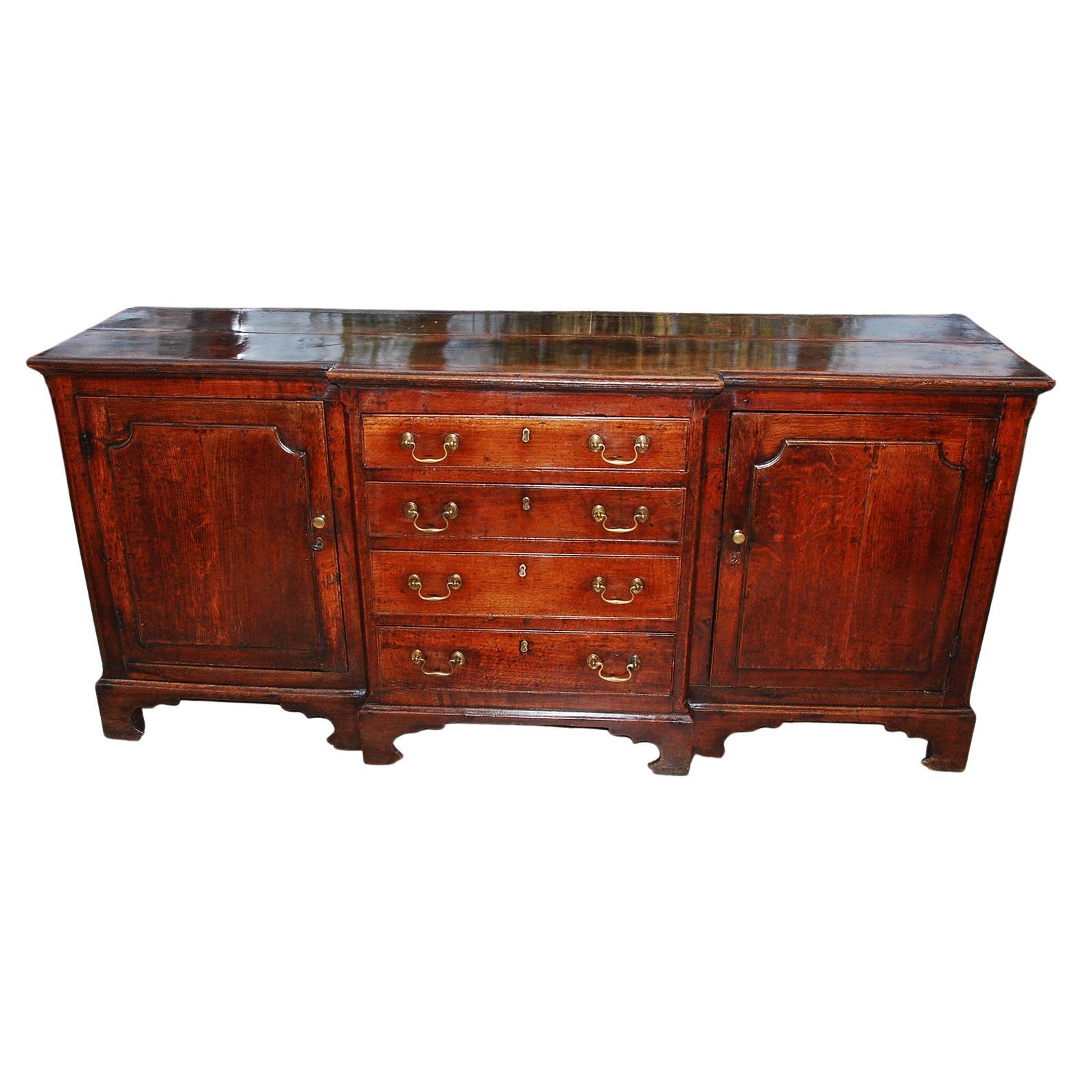 English Dresser on Turned Legs For Sale at 1stDibs