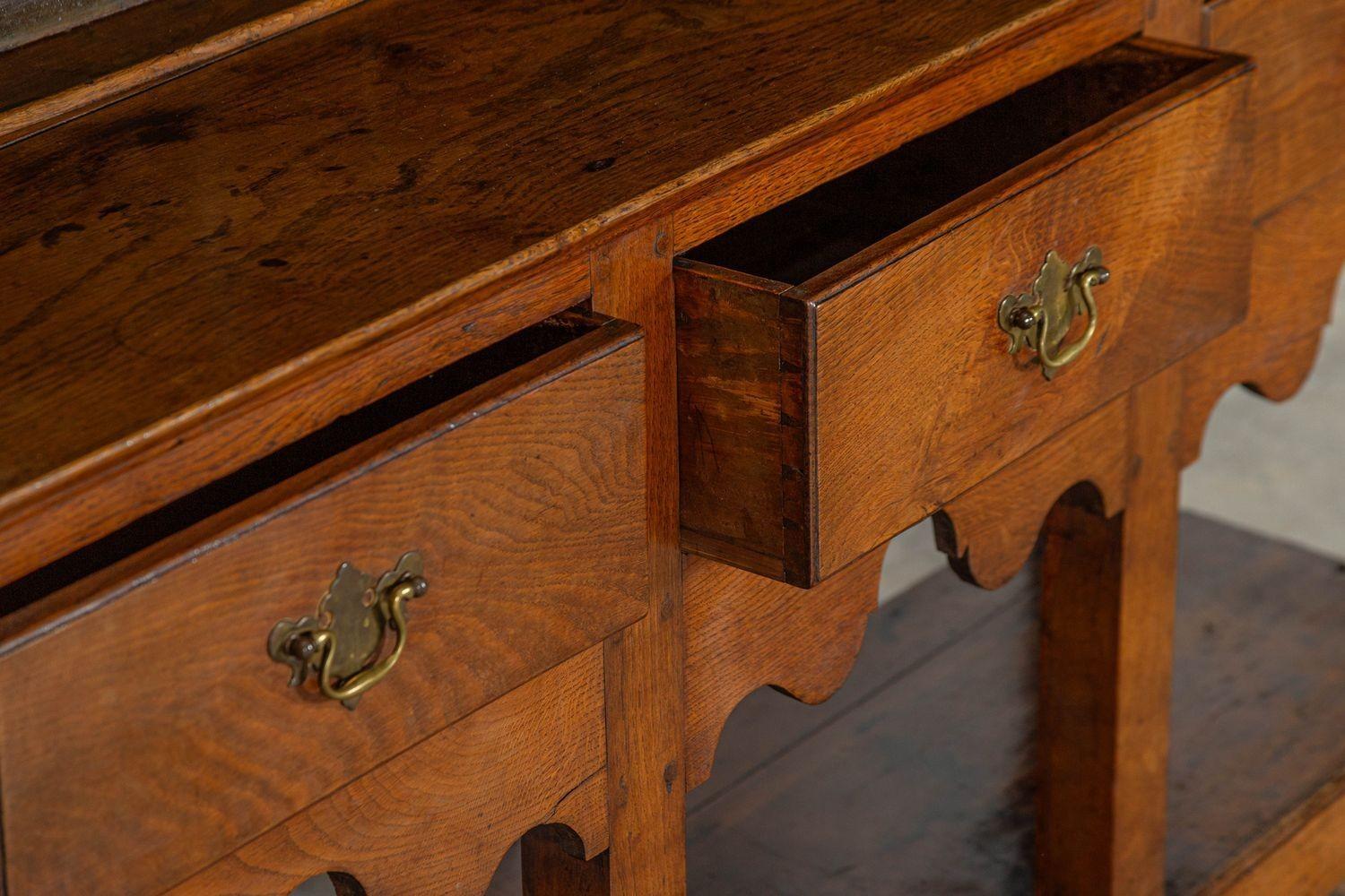 Comò inglese George III Oak in vendita 3