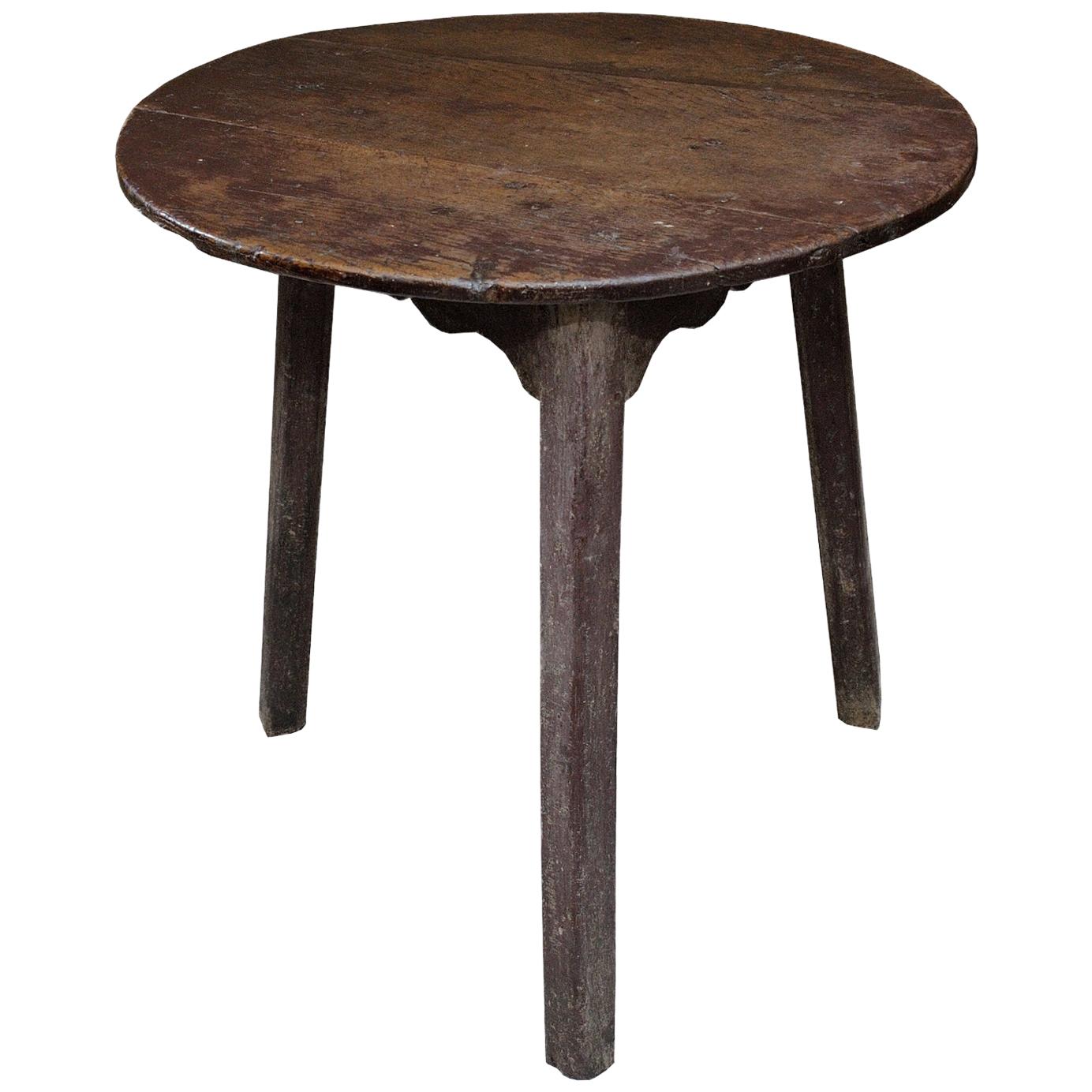 English George III Painted Oak Cricket Table, circa 1790 For Sale