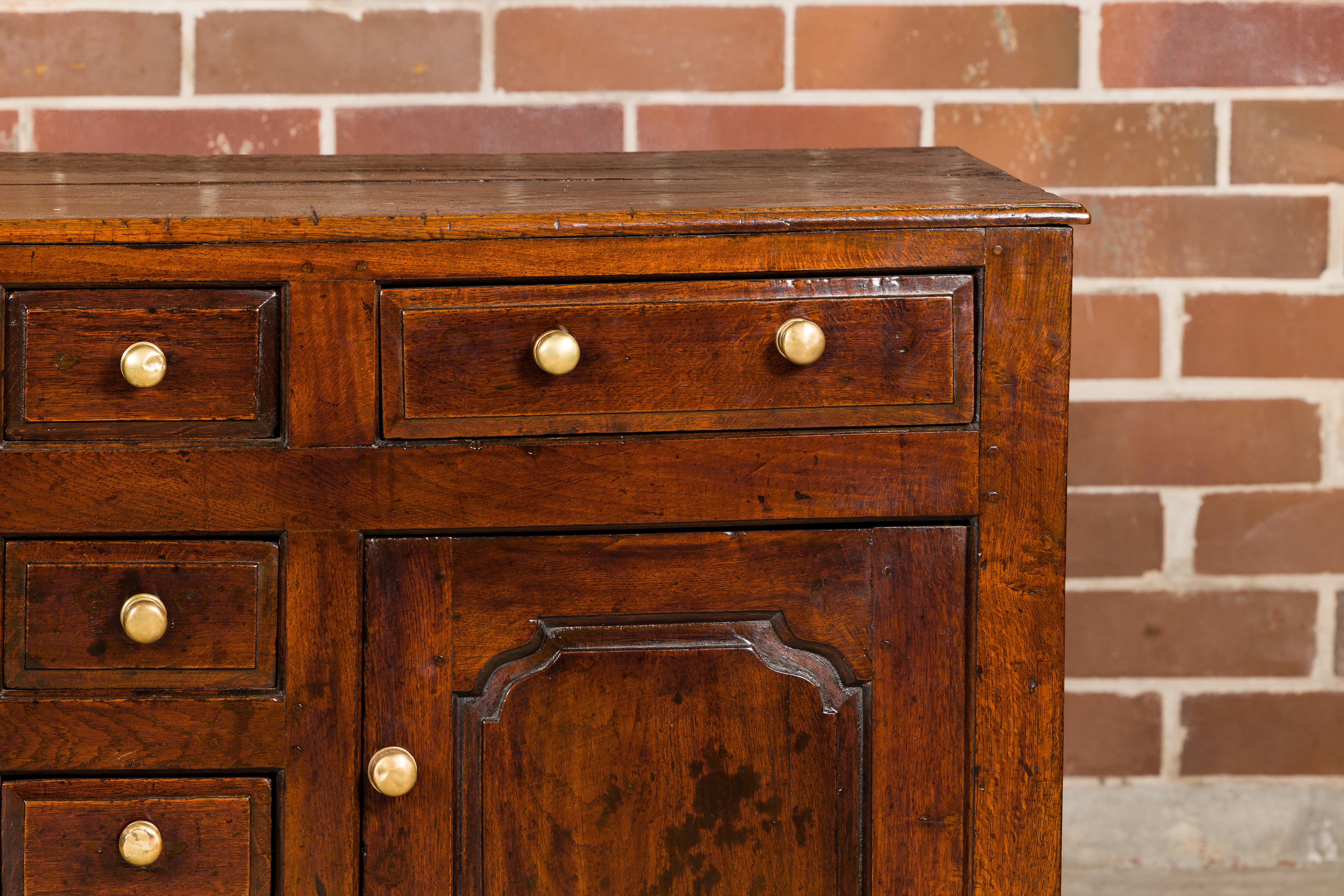English George III Period 1800s Oak Buffet with Six Drawers and Two Doors In Good Condition For Sale In Atlanta, GA