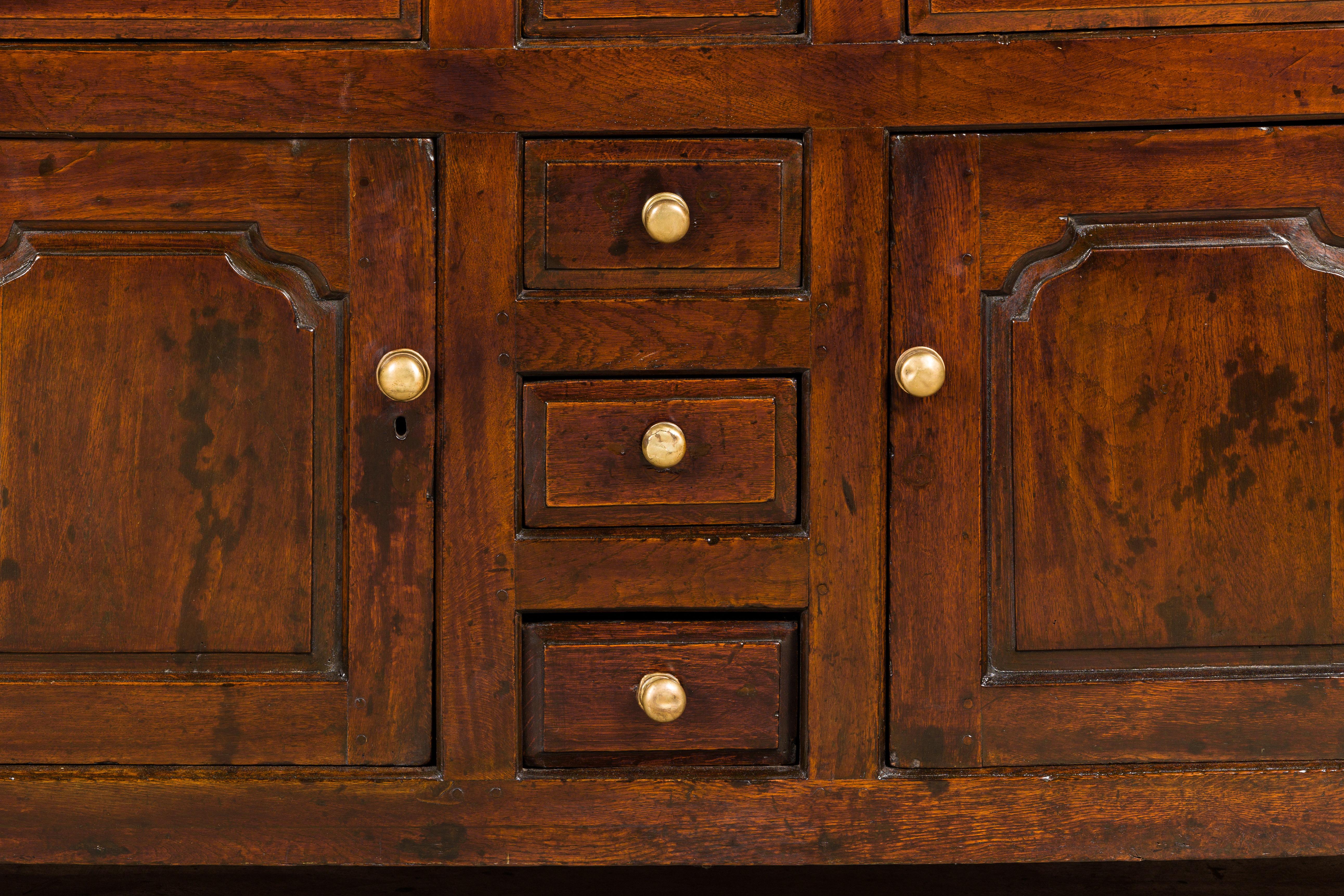Brass English George III Period 1800s Oak Buffet with Six Drawers and Two Doors For Sale